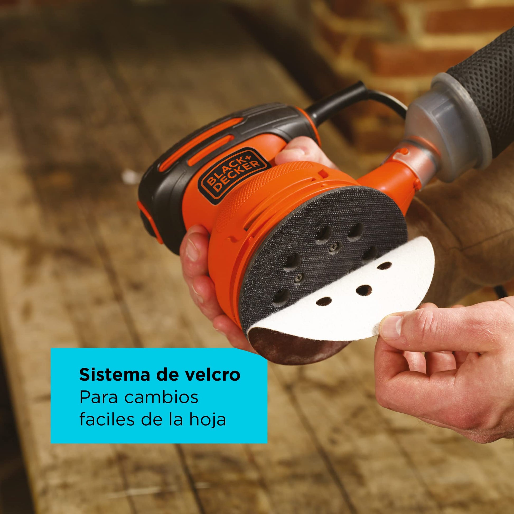 BLACK+DECKER Lijadora Orbital Aleatoria de 180W Disco de 5" (BDERO100-B3)