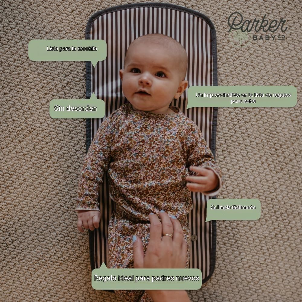 Parker Baby - Cambiador portátil para pañales | Cambiador de pañales grande y amigable para viajar, sin fugas y lavable, tapete plegable para guardería, acolchado para mayor comodidad, para todas las