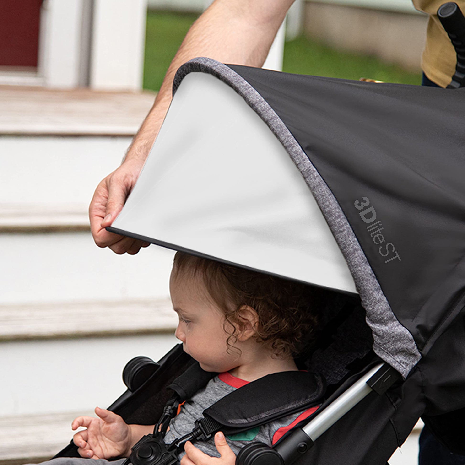 Carriola Summer Infant 3Dlite ST Negro Ligero con Marco de Acero y Área de Asiento Grande para Viajes