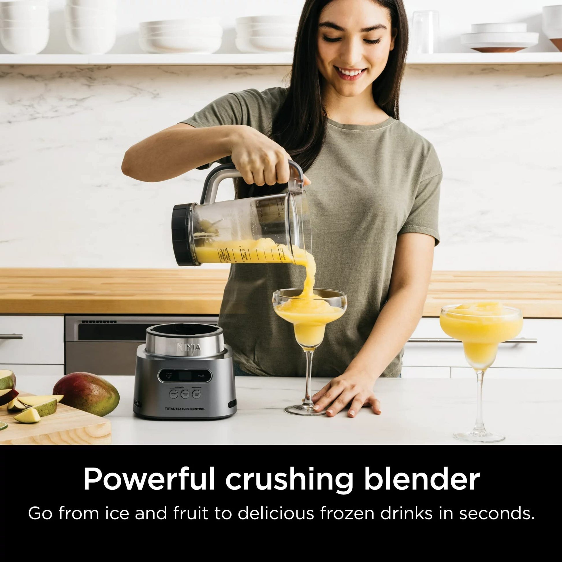 Licuadora Extractora de Nutrientes Alta Velocidad Ninja Gris