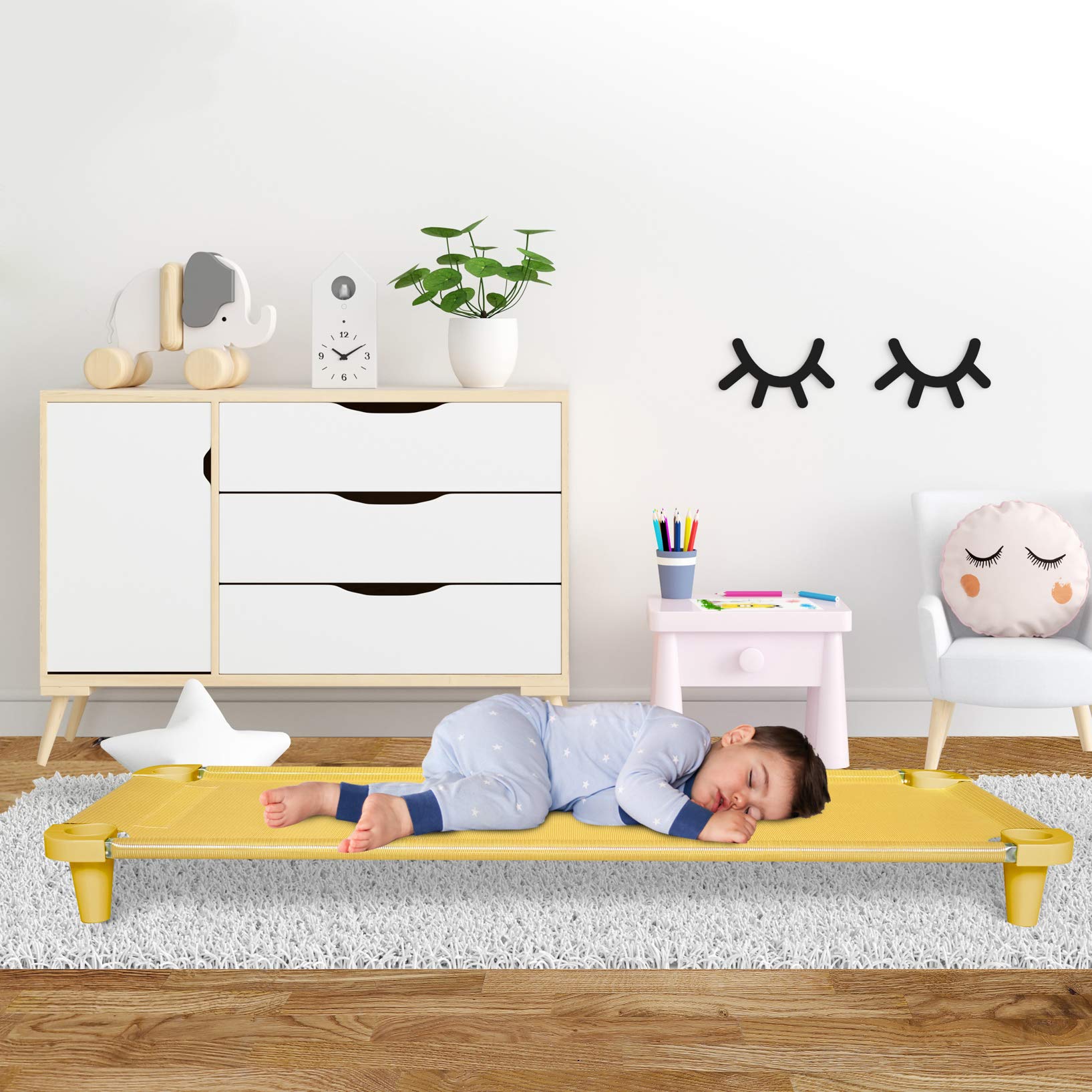 Acrimet - Cama para cuna infantil para niños, viajes, cuidado de día, 52 x 21 pulgadas, color amarillo, 1 paquete