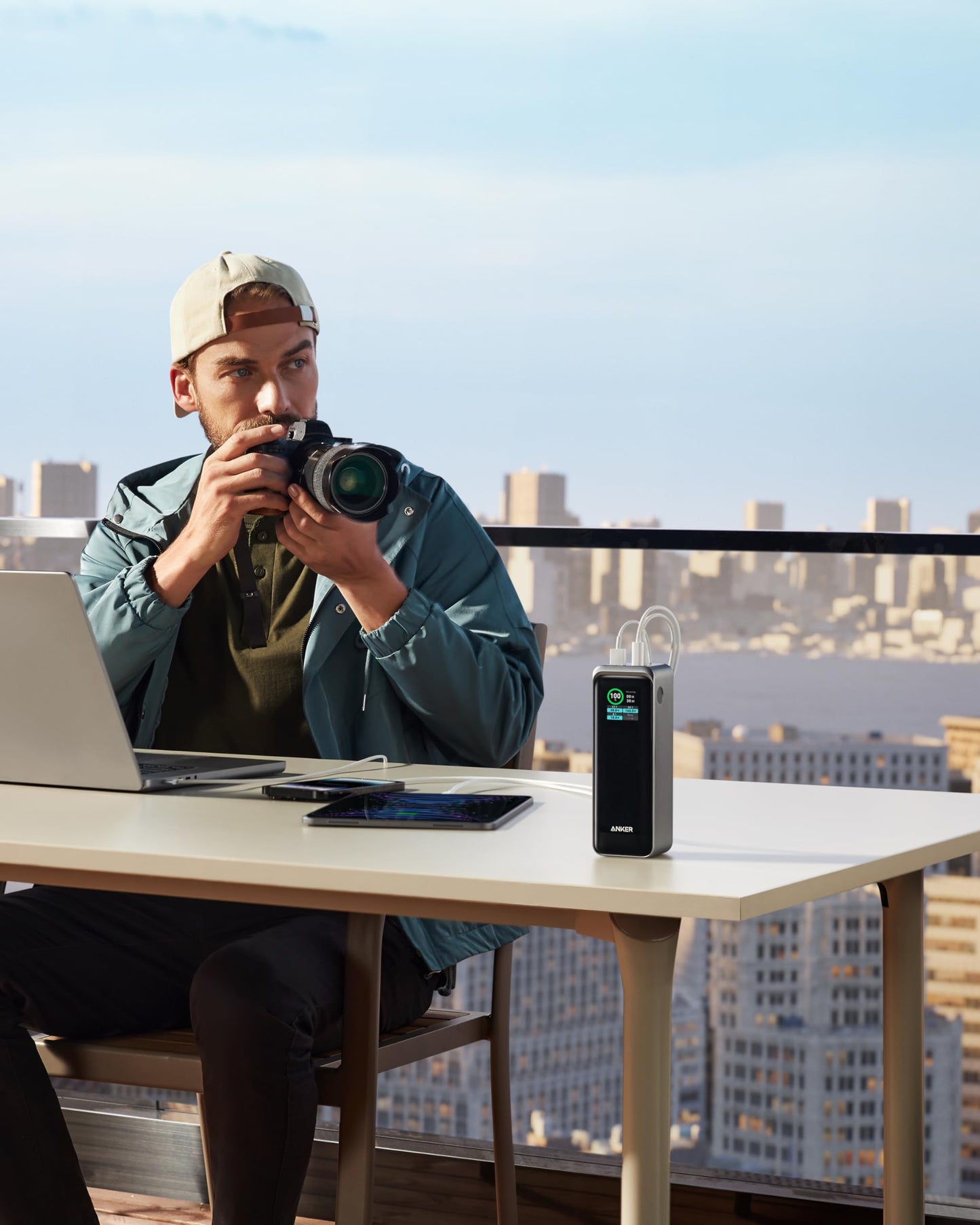 Power Bank Anker Prime Negro de 27,650mAh y 250W con 3 Puertos y App Inteligente