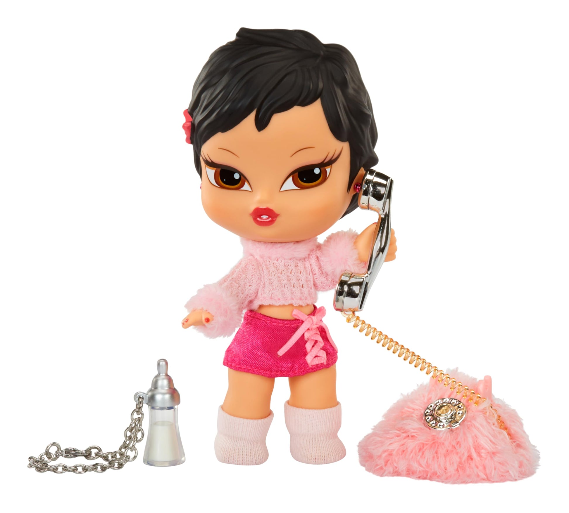 Bratz Babyz Runwayz - Jade - 1 Muñeca de Moda Coleccionable con Conjunto Elegante, Muñeca Bebé con Collar Que Funciona como Llavero - Juguete Infantil - Ideal para Niños y Niñas Mayores de 6 Años