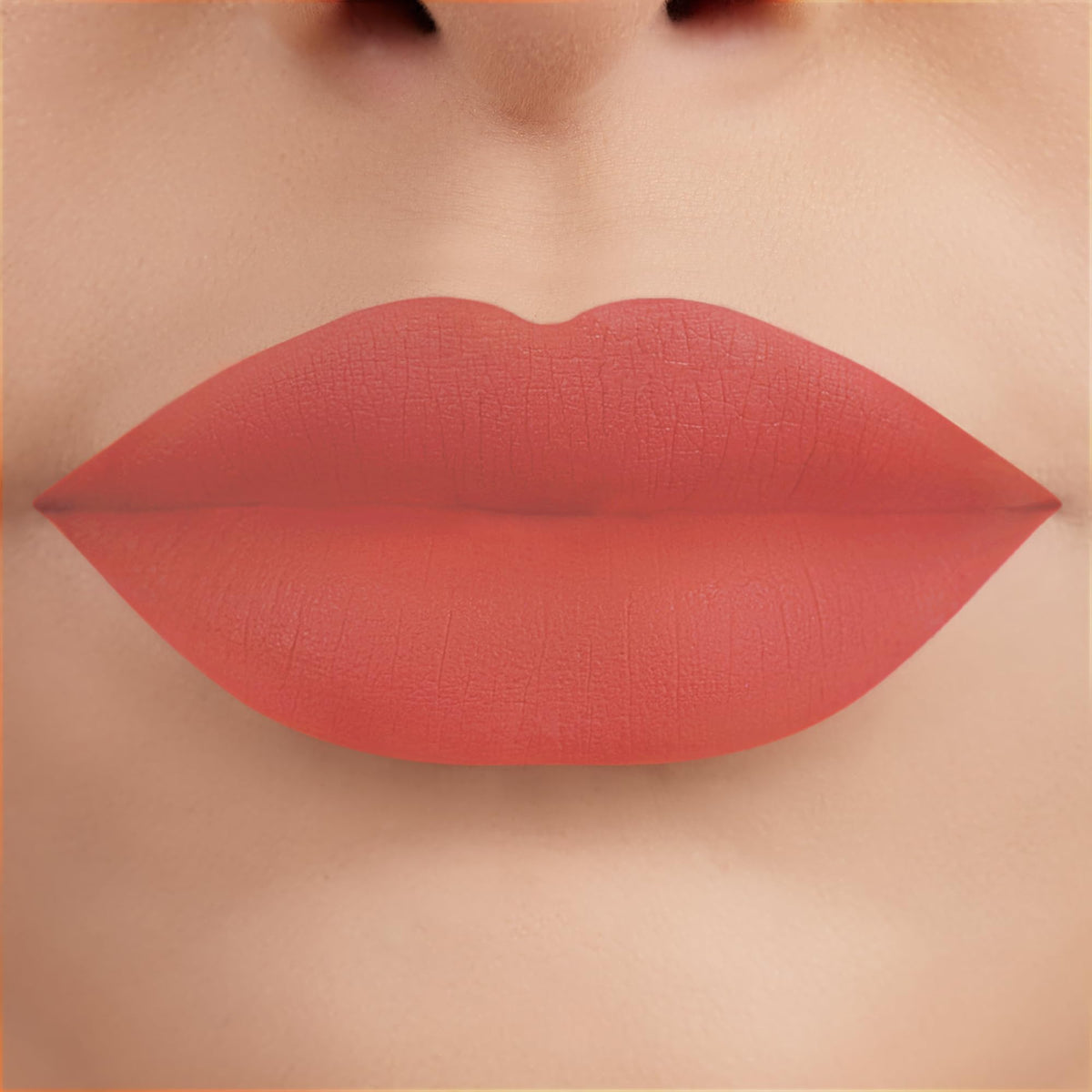 GOC High Adiction | Labial | Larga duración | Acabado ultra matte | Intrasferible | Textura ultra suave que se desliza fácilmente | Color Luxurious | 3.8 g | Modelo GL522