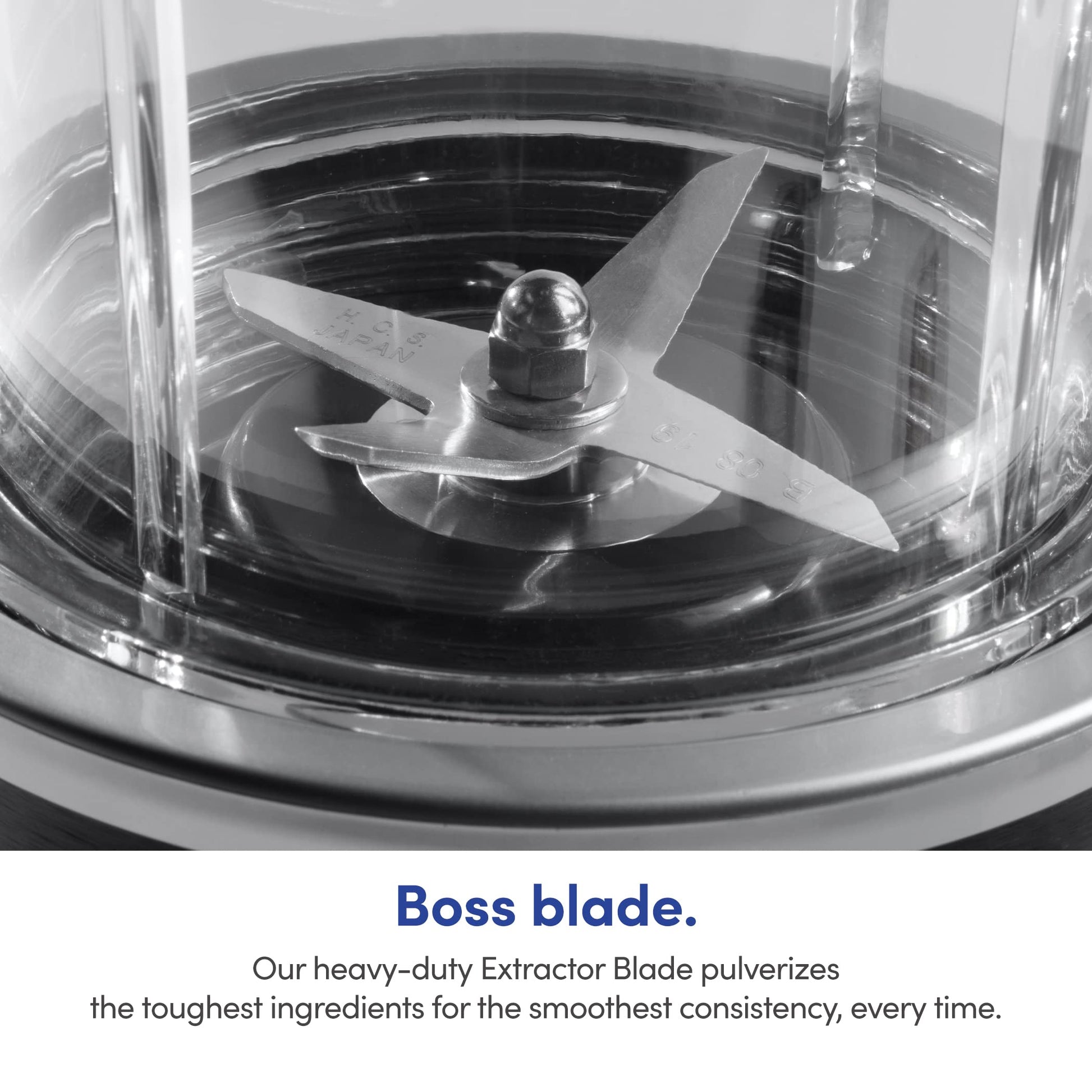 Licuadora Nutribullet Negra 1700w 8 Accesorios con Jarra Para Sopas 1.33 Litros