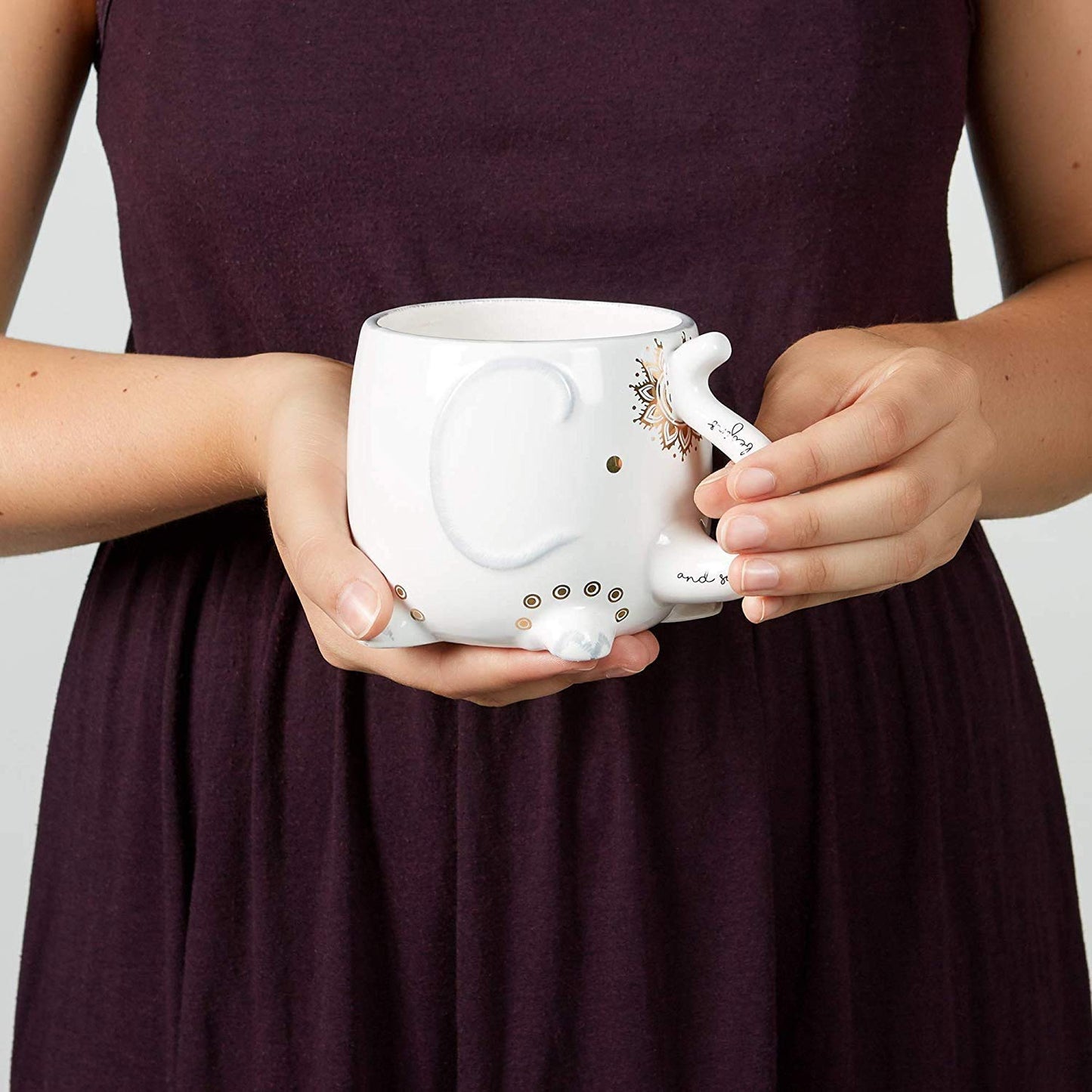 Tazas de Cerámica Blanca con Diseño de Elefante Hechas a Mano 550 ml