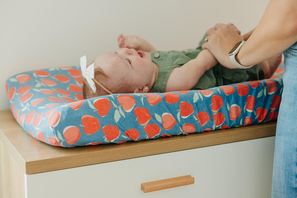 Copper Pearl - Funda de cambiador de punto de alta calidad, suave, elegante y universal para todas las almohadillas para orejas de cambio de pañales estándar, fundas de cambiador de diseño moderno