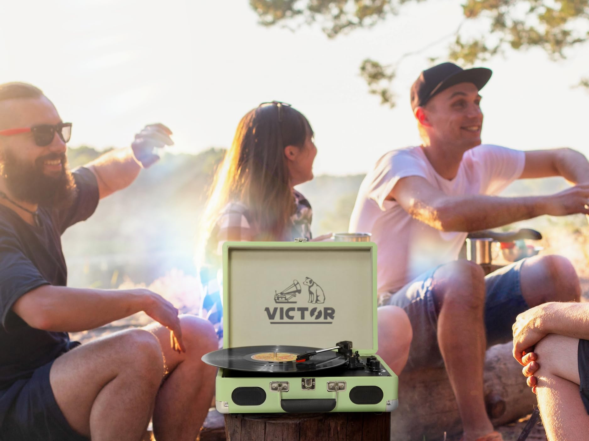 Tocadiscos Victor Metro Plus Bluetooth Negro Recargable con Altavoces Estéreo Integrados y Salida RCA