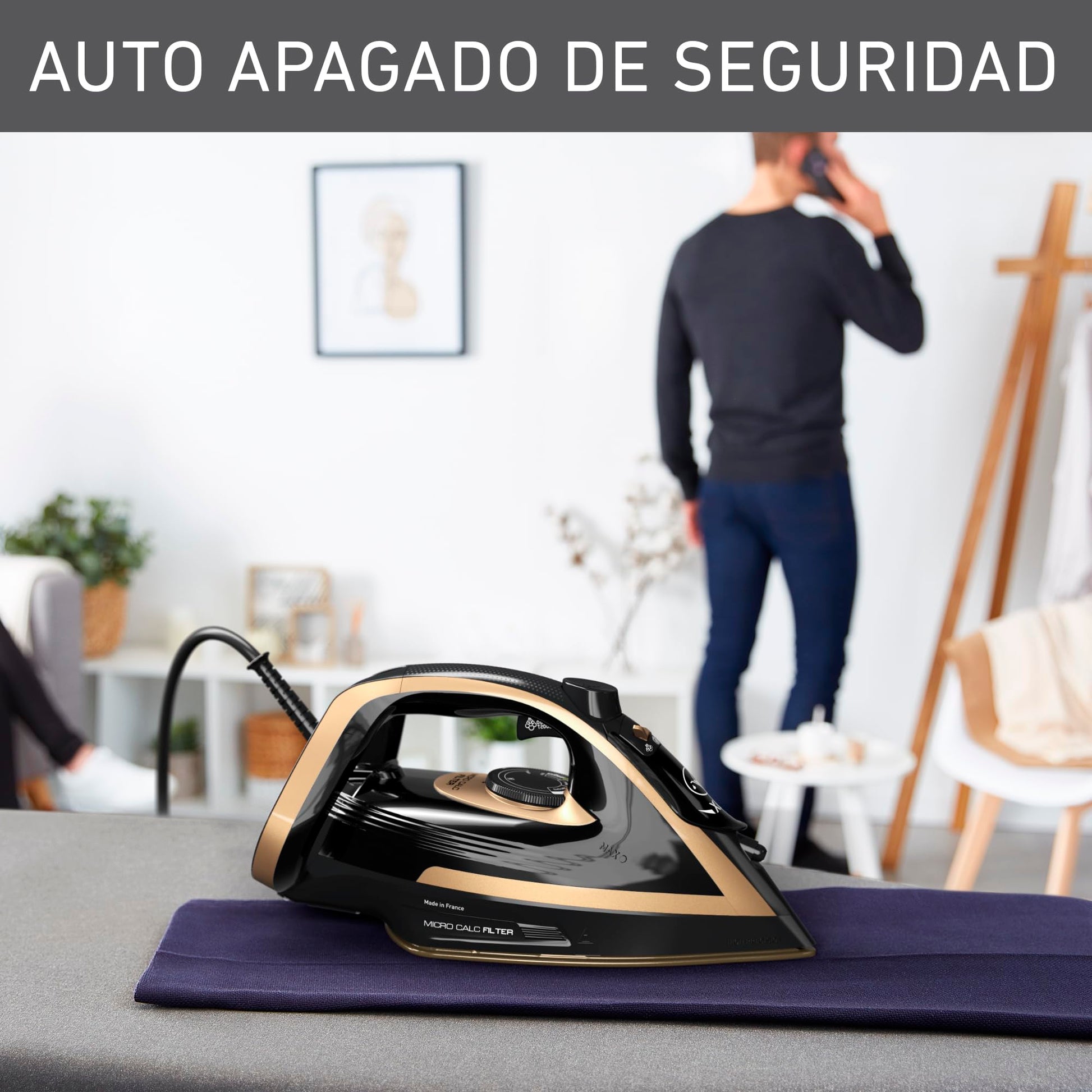Plancha de Vapor T-fal Dorada y Negra Anti-Calc 1800 W con Apagado Automático