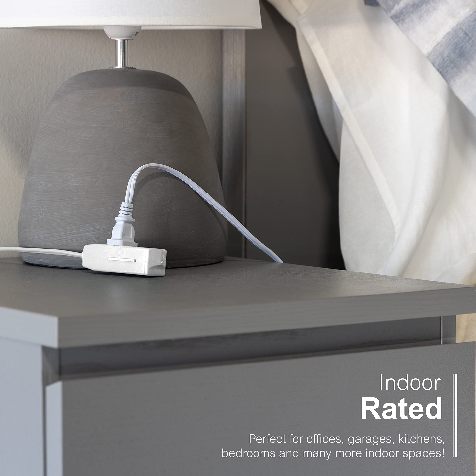 GE 69869 - Cable de extensión Plano de 3 tomacorrientes con múltiples tomacorrientes, Extensor de Salida de 3 Puntas, Enchufe Plano, Calibre 16 para Interiores, certificación UL, Blanco
