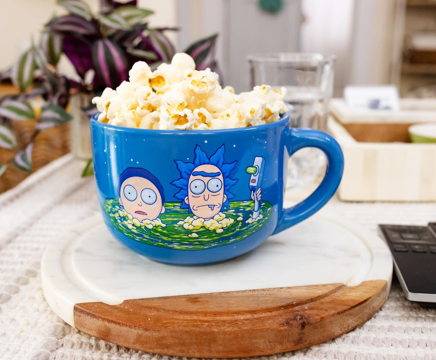 Taza de Sopa de Cerámica Silver Buffalo Rick and Morty Plata con Tapa Ventilada