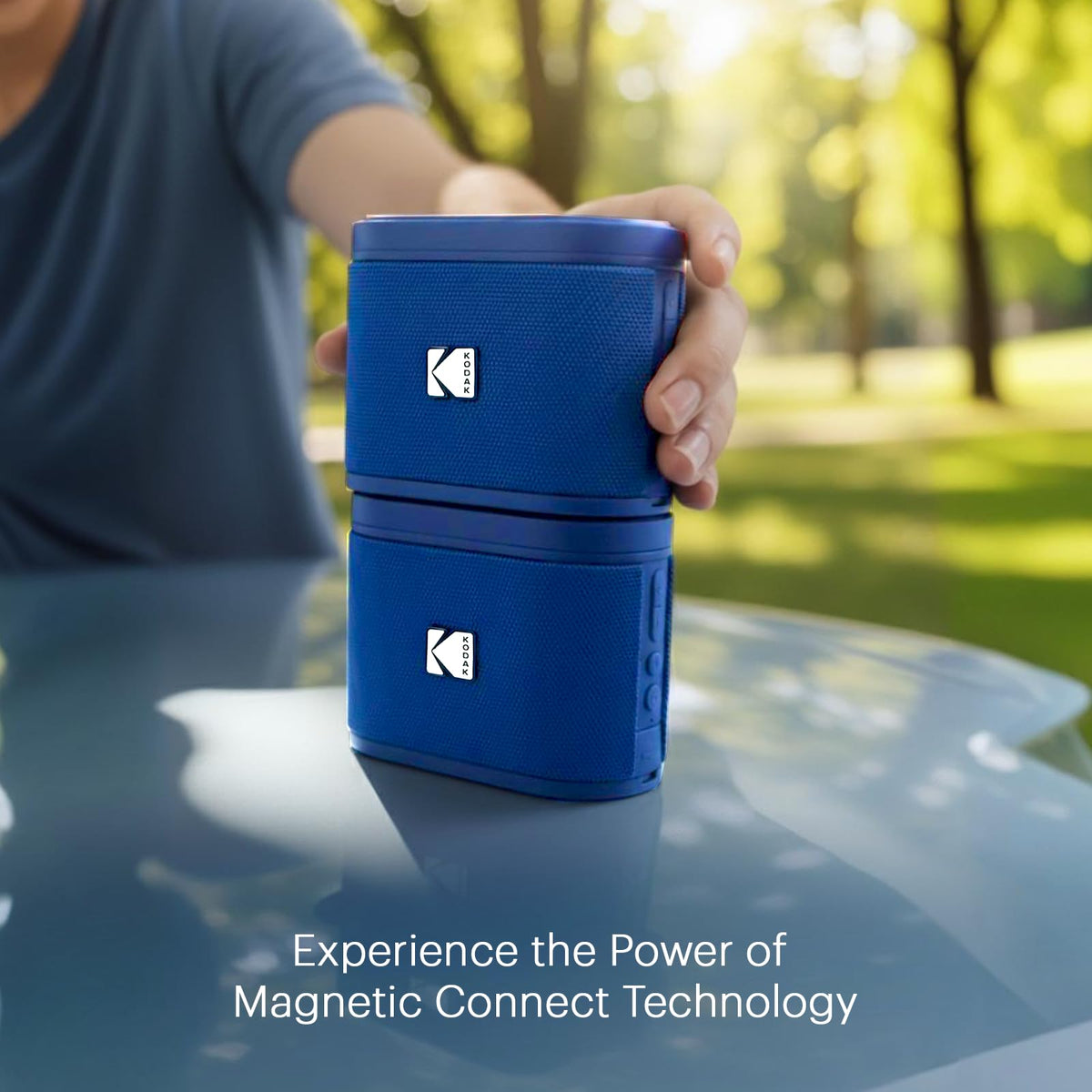 Altavoces Portátiles Inalámbricos Kodak Azul con Base Magnética y Sonido Potente