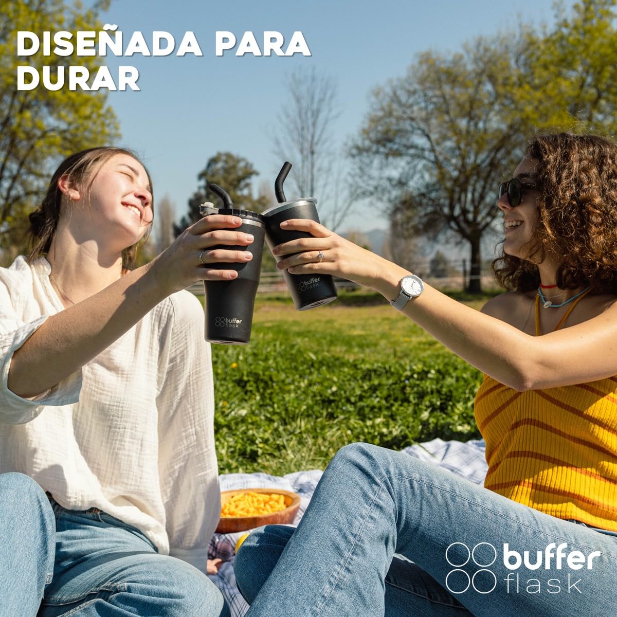 Buffer Flask - Vaso Térmico 700 ml - Termo para Café y Agua de Acero Inoxidable - Tapa Anti Derrame y Fugas - Taza Tumbler Mug para Bebidas Frías y Calientes - Incluye Popote - Color Negro