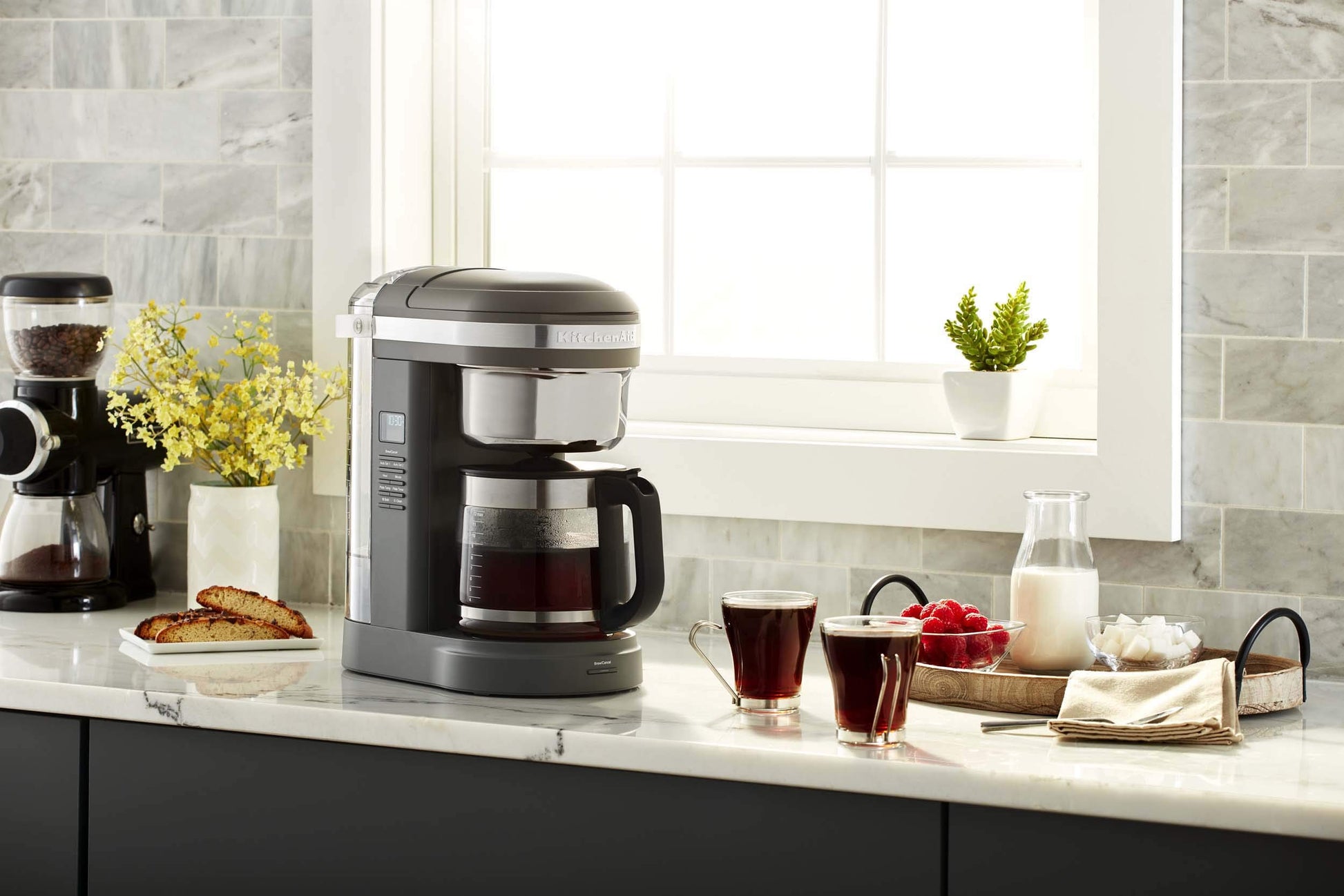 KitchenAid KCM1209DG Drip Coffee Maker, 12 Cup, Matte Charcoal Gris