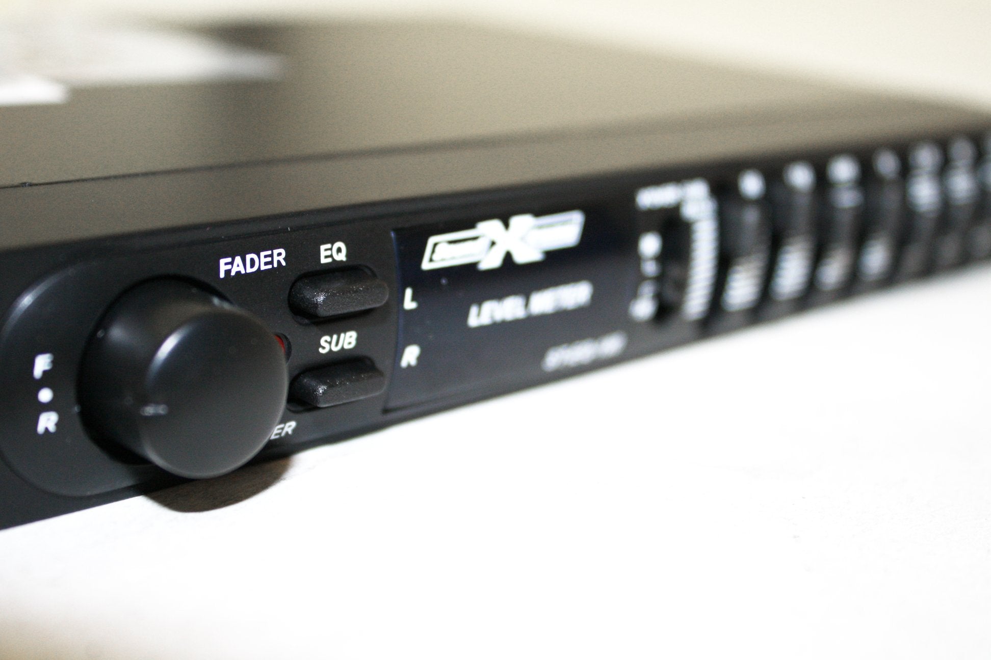 Ecualizador Gráfico Estéreo SoundXtreme 7 Bandas con Control Fader
