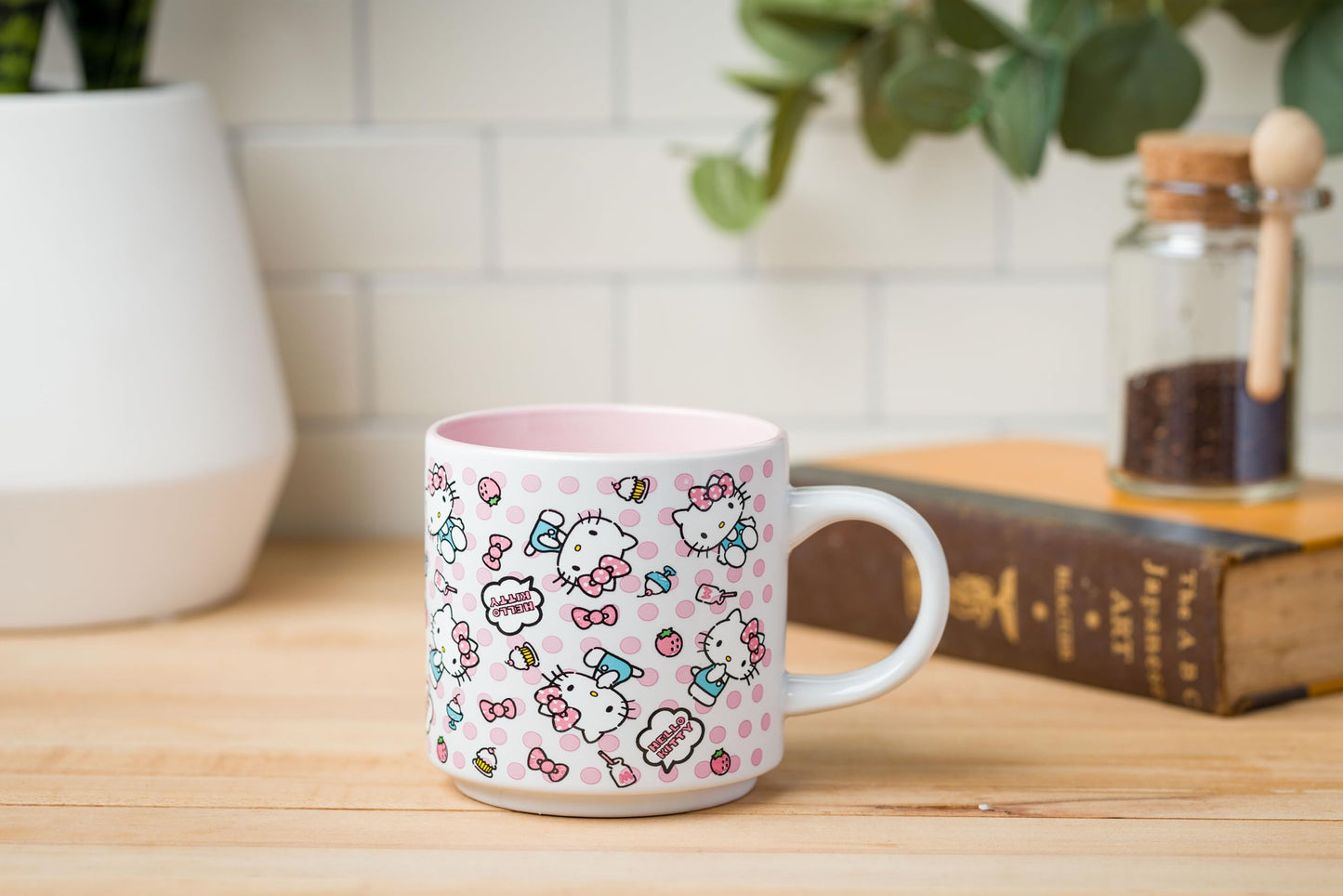 Taza de Cerámica Silver Buffalo Hello Kitty Lunares Blanca 13 Onzas