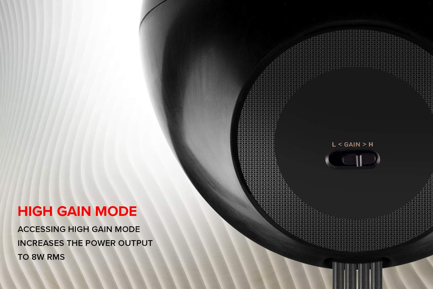 Creative Pebble Plus 2.1 Altavoces de computadora alimentados por USB con potente subwoofer de encendido y controladores de campo lejano, hasta 8 W RMS de potencia total para computadoras y portátiles (negro)