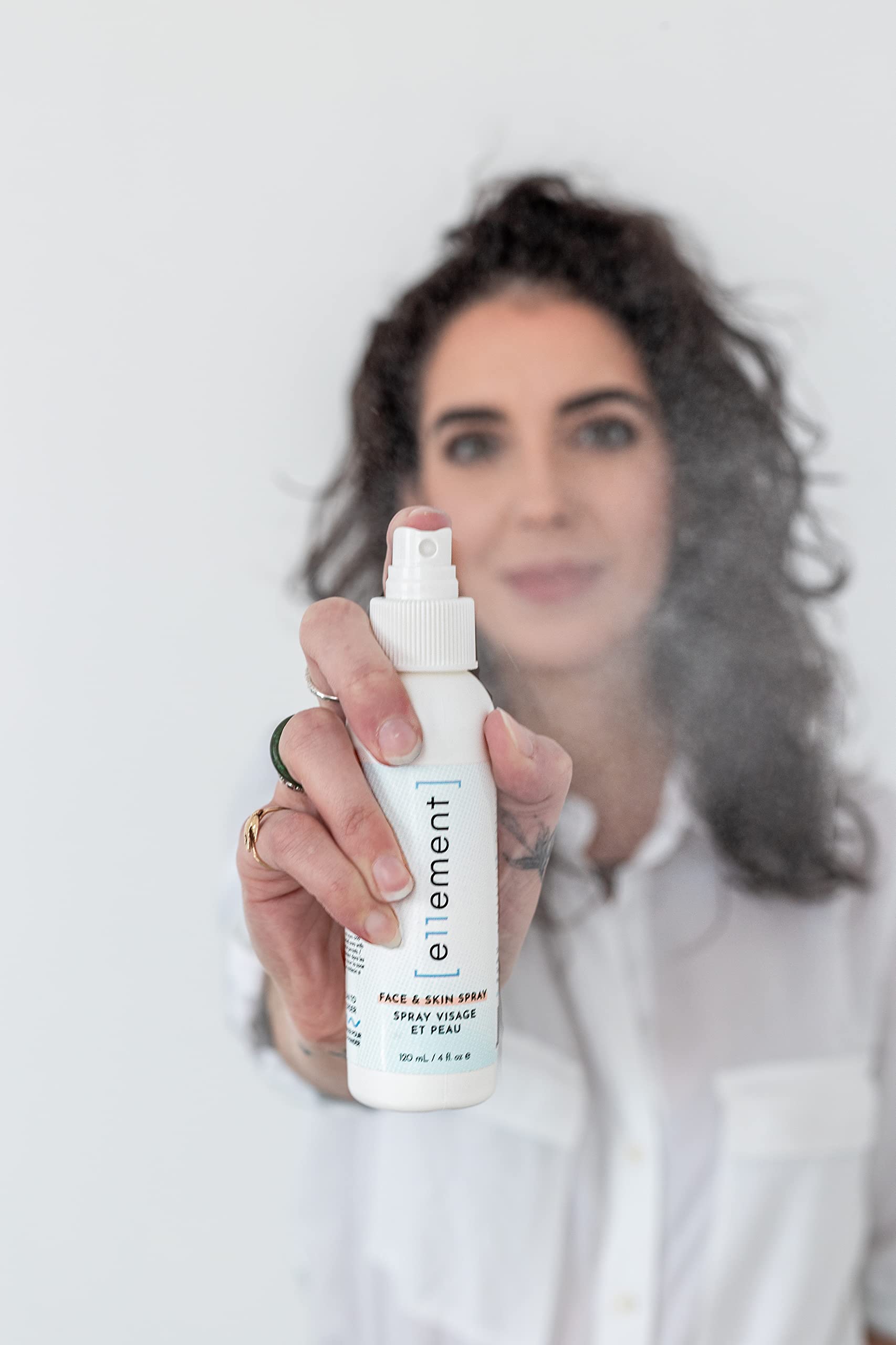 e11ement - Ácido hipocloroso todo natural para la cara y la piel - Seguro para todo tipo de piel, incluyendo piel propensa al acné - Alivia la piel seca irritada del eccema (recambio 1 L)