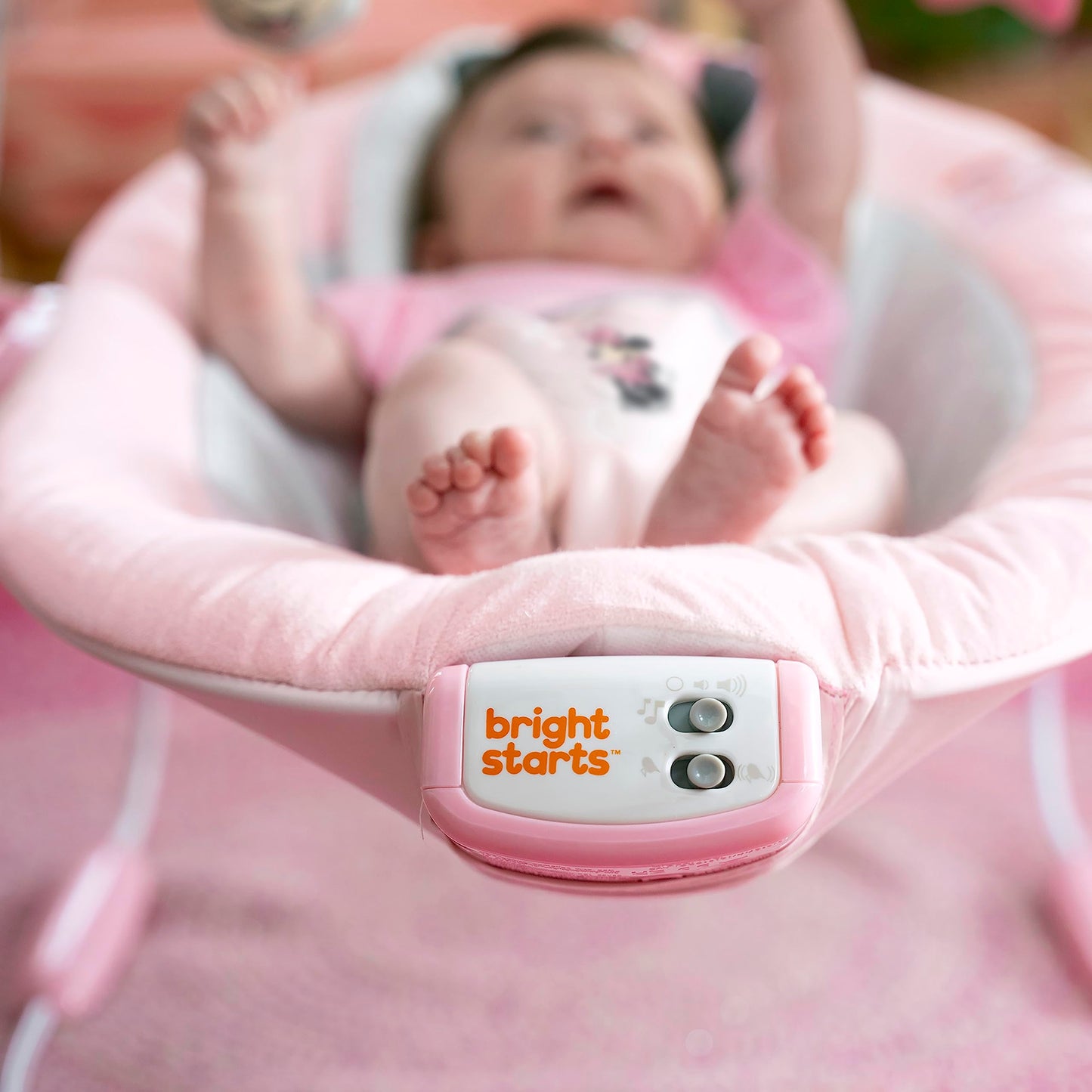 Bright Starts Minnie Mouse Rosy Skies - Tumbona con asiento vibrador y melodías