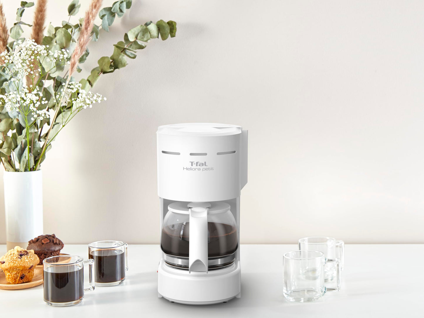 Cafetera de Filtro Permanente T-Fal Blanca con Sistema Antigoteo