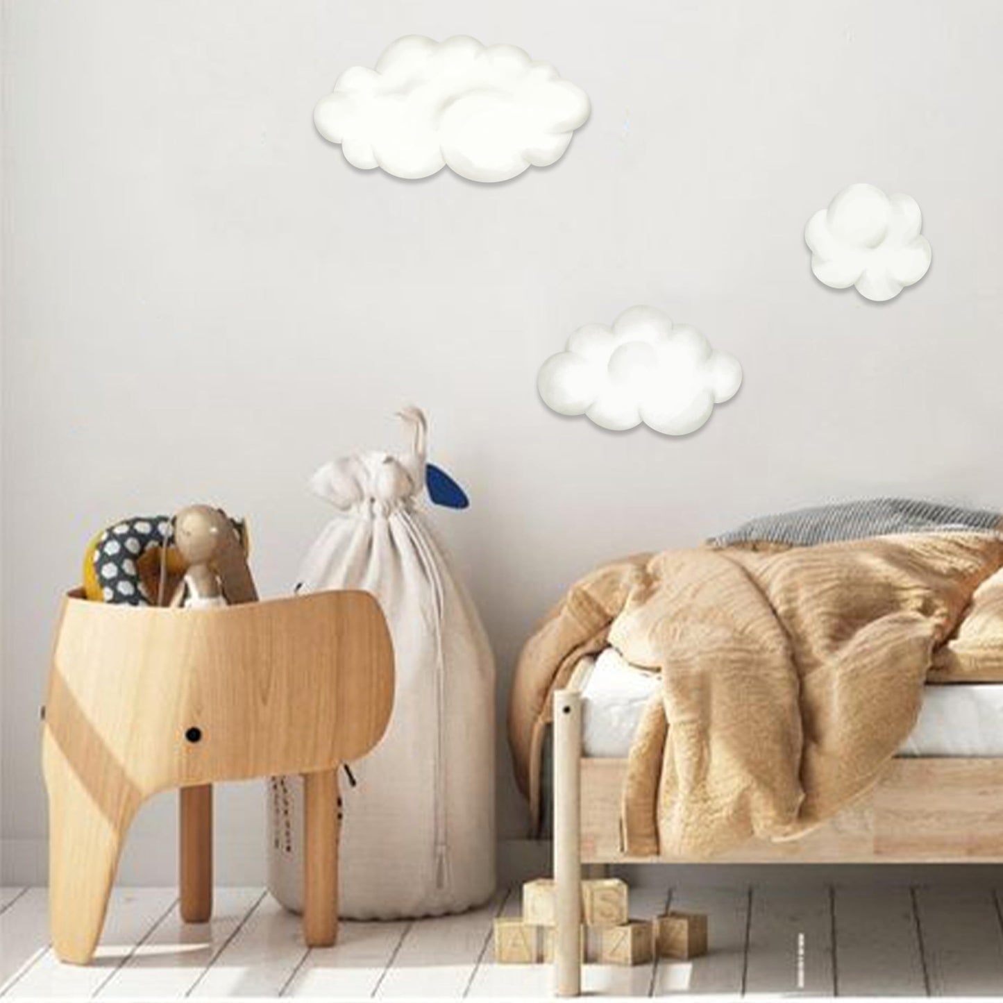 Juego de Calcomanías de Pared de Nubes de Acuarela - Calcomanías para Guardería, Habitación de Bebé, Sala de Juegos, Recámara - Calcomanías de Papel Pintado, Paquete de 3 Nubes Blancas Esponjosas