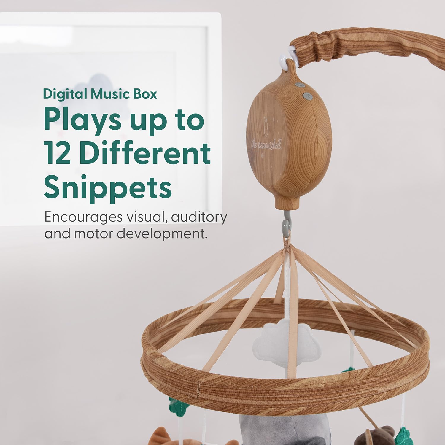 Móvil para Cuna The Peanutshell Grano de Madera Diseño de Bosque Caprichoso Musical para Bebé