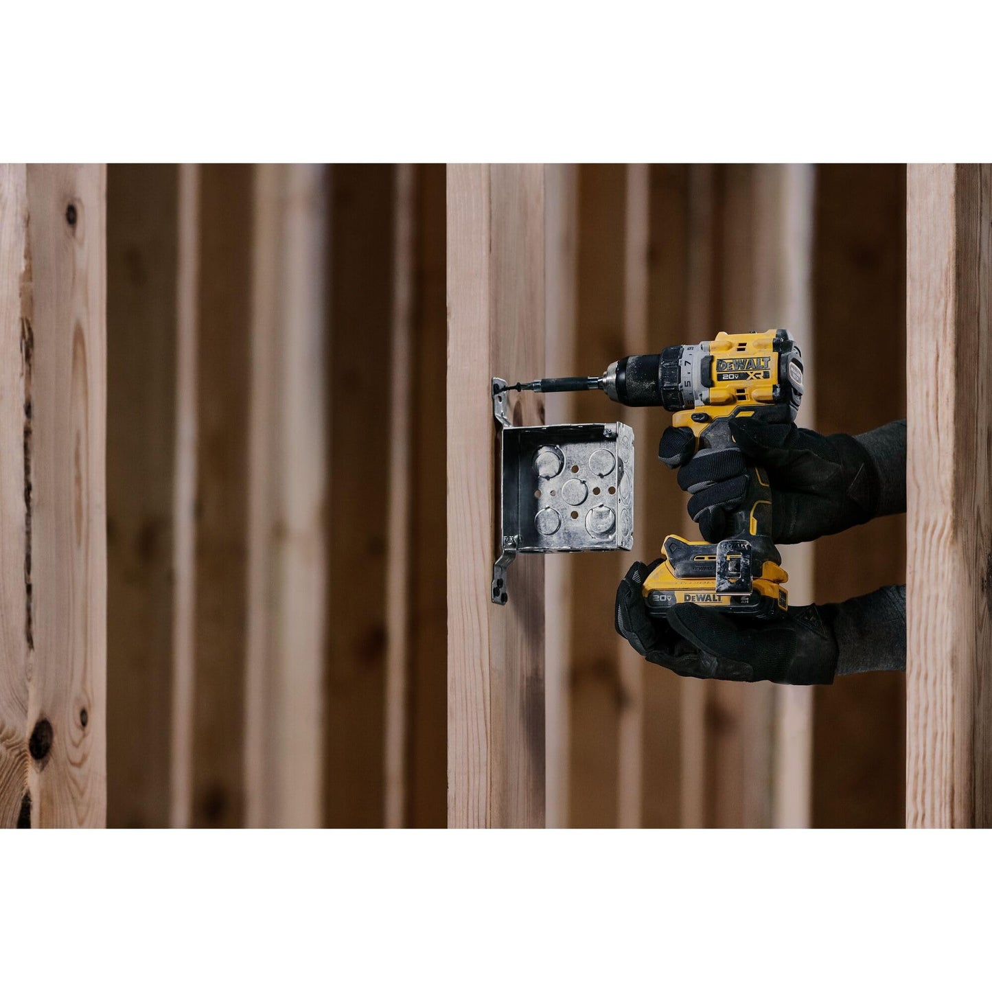 DEWALT 20V MAX* XR® - Kit de taladro/destornillador inalámbrico sin escobillas (DCD800D2), amarillo
