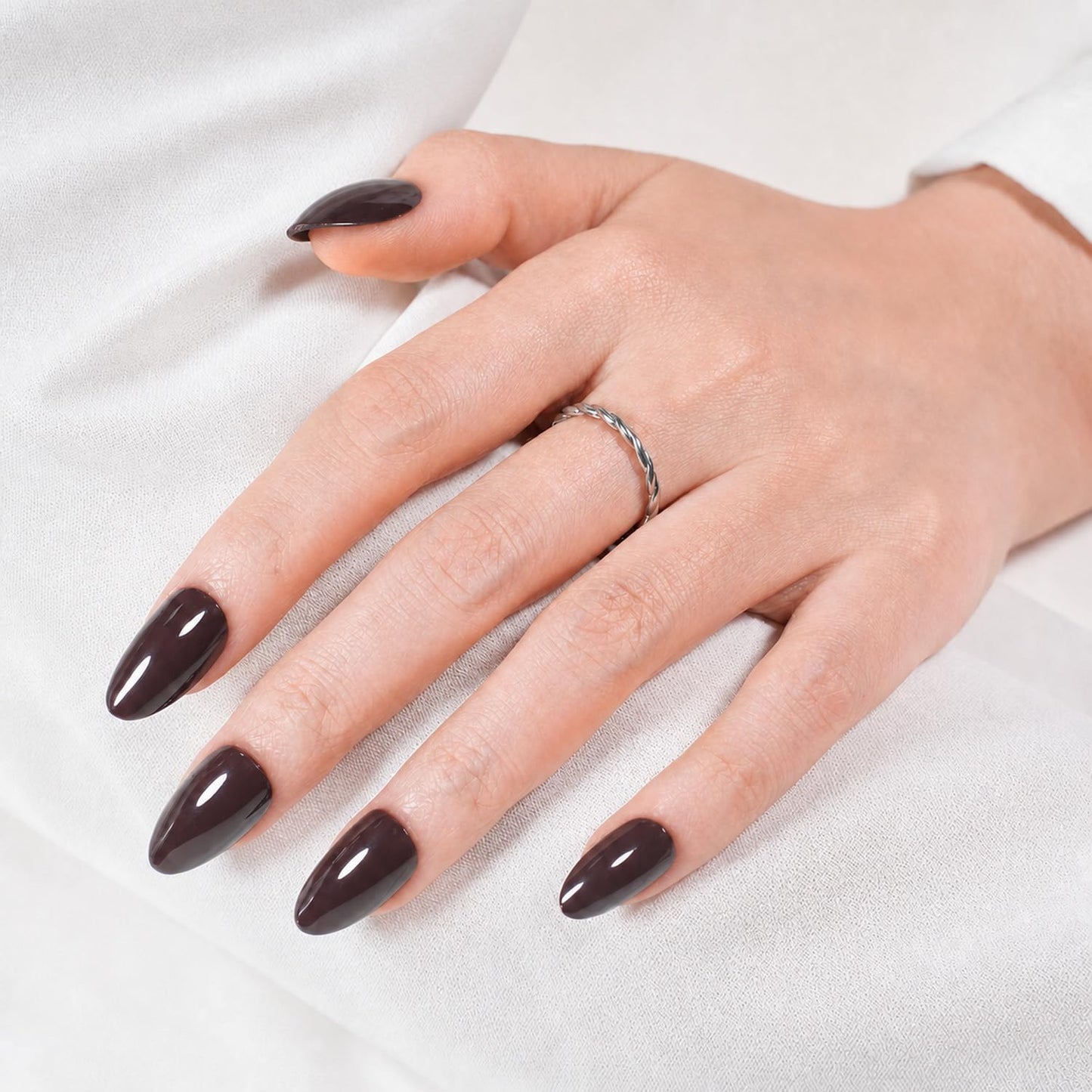 SXC Uñas postizas de la marca Cosmetics | Serie X1 Almendra Corta (061 Cocoa Velvet)