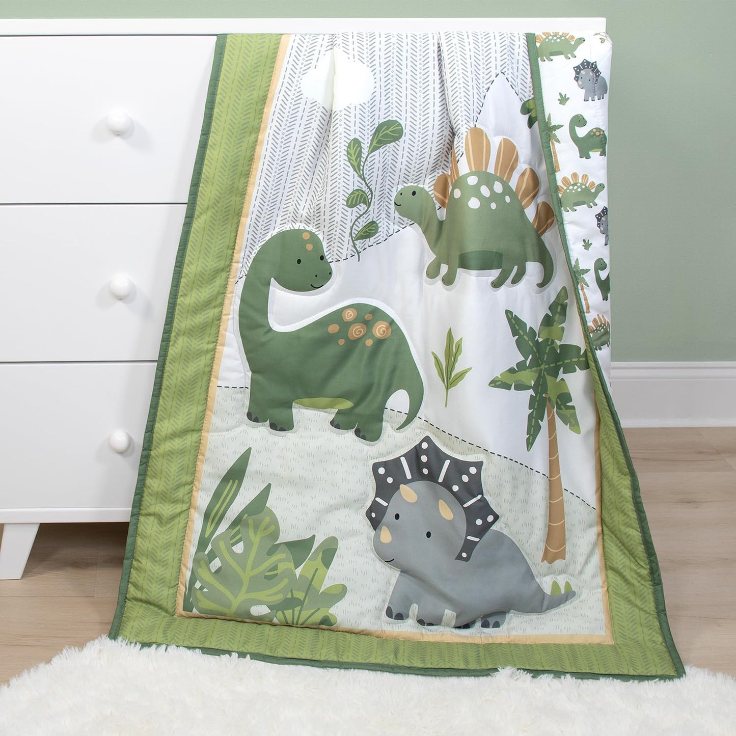 El juego de ropa de cama para cuna de 3 piezas The Peanutshell para niños - Decoración de guardería para recién nacidos, bebés y niños pequeños con sábana ajustable para cuna, edredón con volante