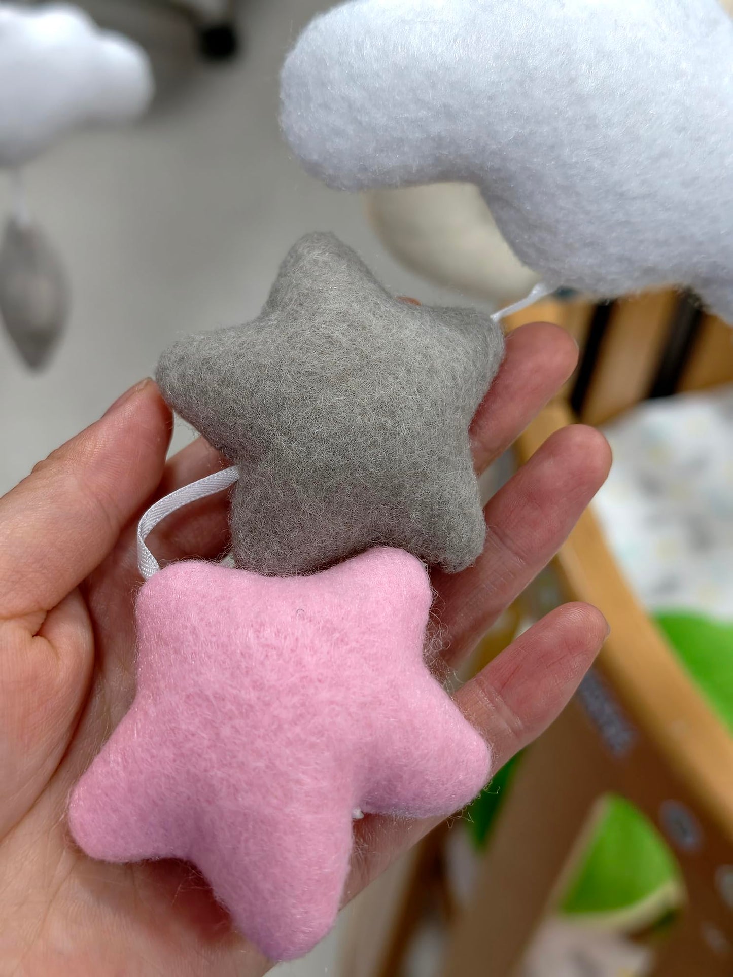 Móvil para cuna con elefantes, nubes y estrellas, caja de música móvil para cuna musical con 12 canciones de cuna (Elefante Baby Mobile)
