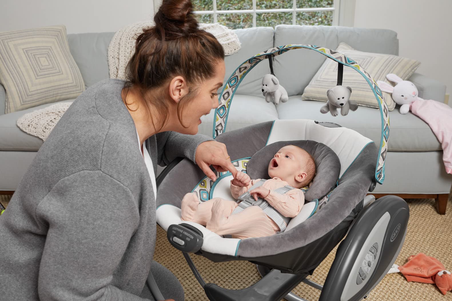 Graco Glider Lite, Mecedora para Bebé, Zuba
