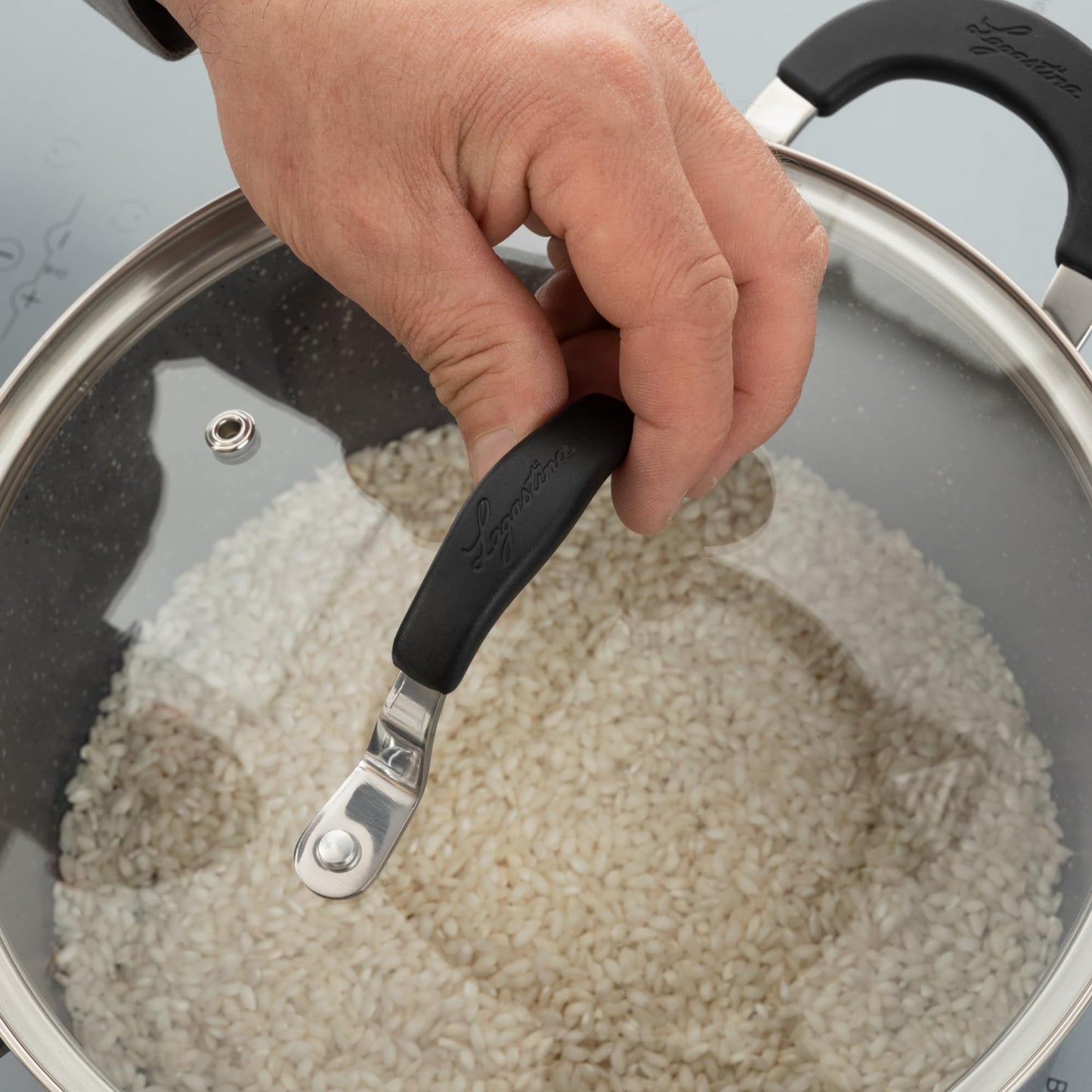 Lagostina Tempra Mineral Cacerola con tapa, acero y aluminio con revestimiento mineral+ Ø 26 cm, asas de silicona, efecto piedra, apta para todas las fuentes de calor