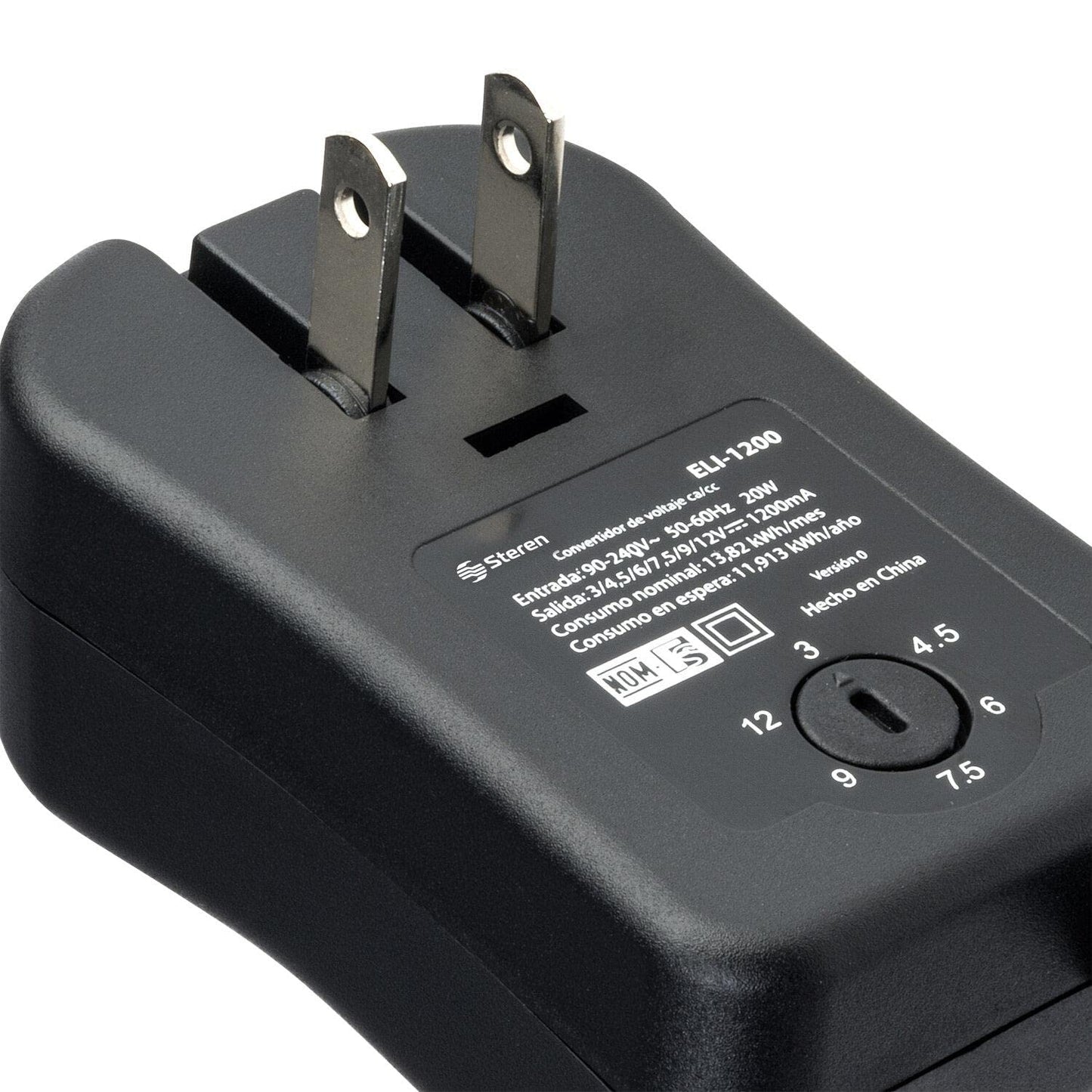 Eliminador Regulador Steren Negro con Puntas Intercambiables 3 a 12 Vcc 1,2 A