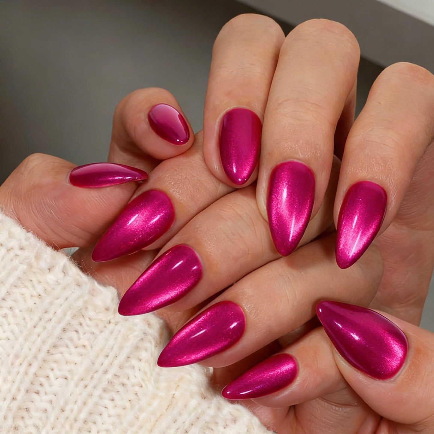 SXVME Uñas postizas de gel suave con acabado cromado esmaltado para mujer, reutilizables, color rosa intenso, 30 unidades.