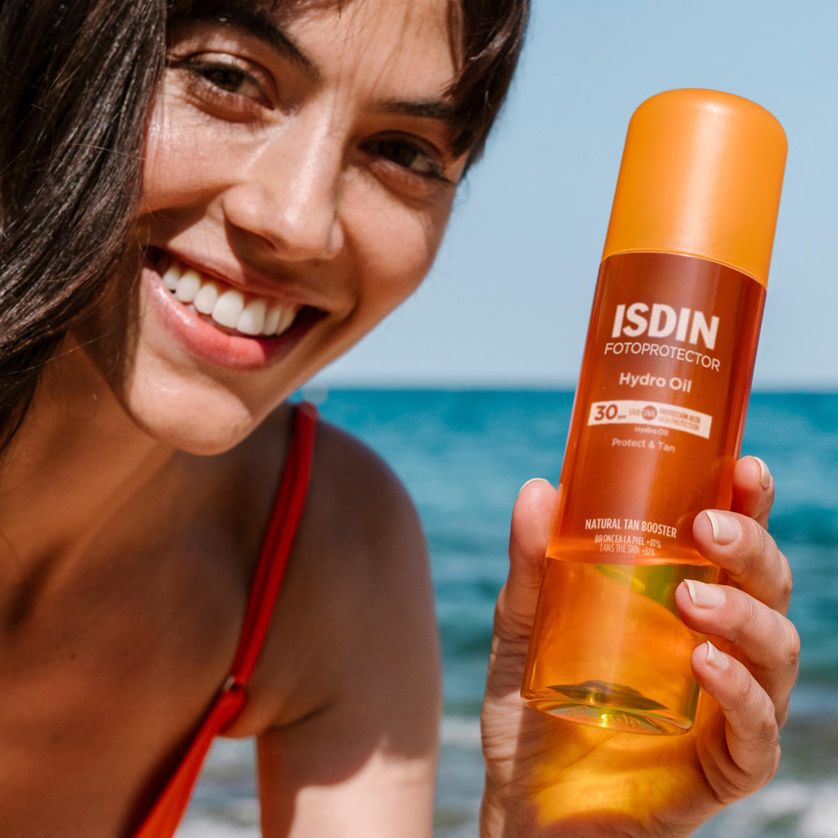 Protector Solar Corporal ISDIN HydroOil SPF 30 Bifásico que Protege y Broncea