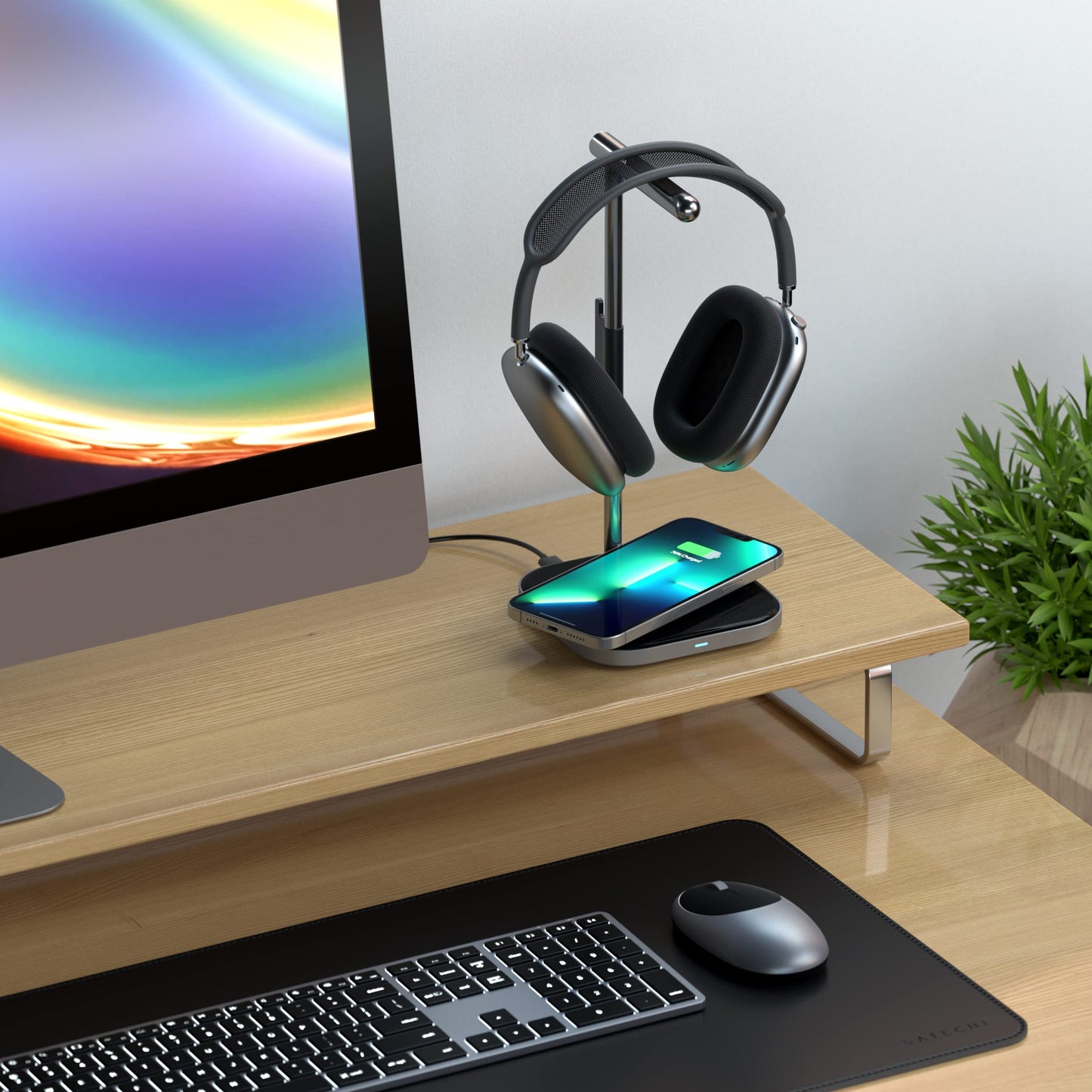Soporte para Auriculares SATECHI Gris con Carga Inalámbrica y USB Tipo-C Compatible con iPhone y Dispositivos Qi
