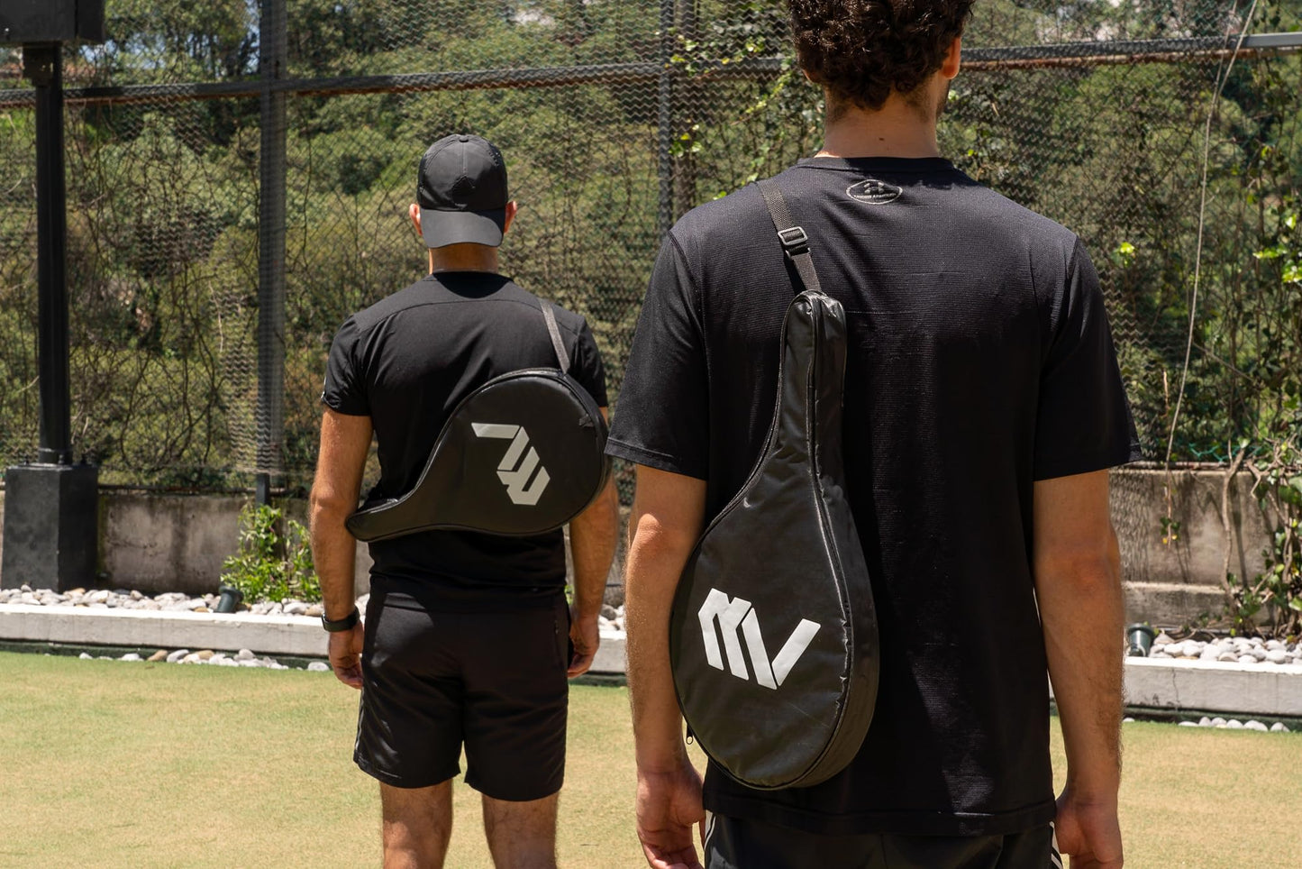 AW DEPORTES Pala de Padel 100% Fibra de Carbono 18K – Raqueta Deportiva con Tecnología Núcleo Goma EVA, 375 grs, AW 3.0 Striker Blanco
