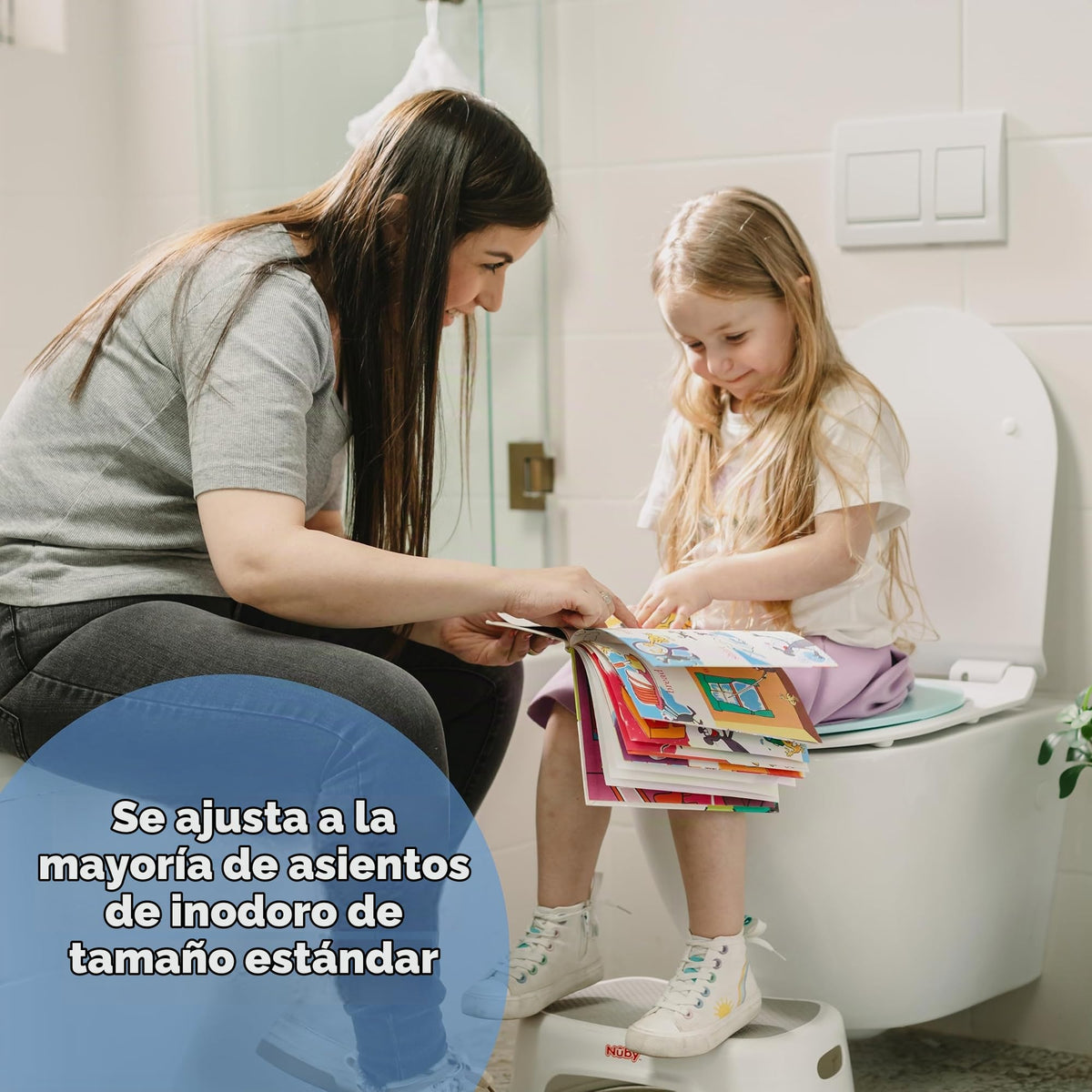 Nuby - Asiento plegable para orinal y bolsa – Esencial de viaje para niños pequeños – Asiento de inodoro de viaje para niños pequeños de más de 18 meses,