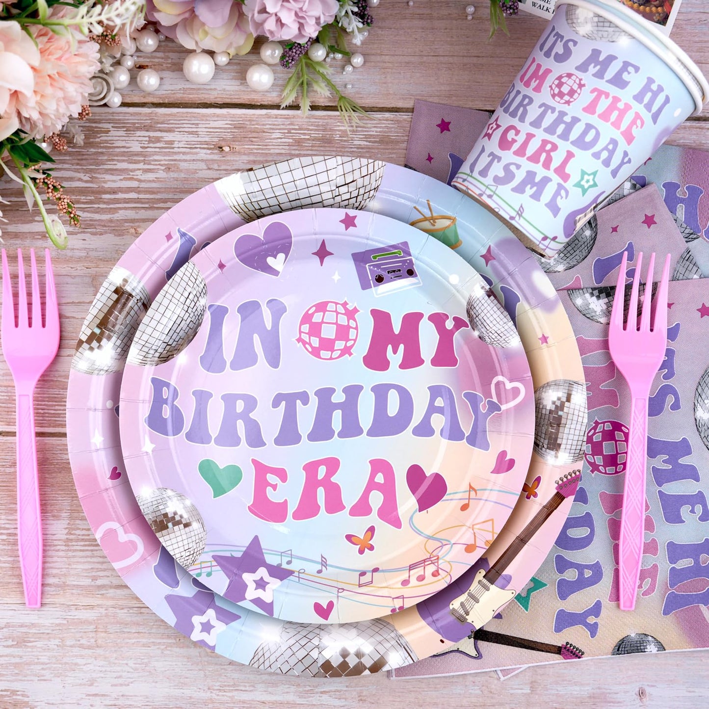 Its Me Hi Im The Birthday Girl Its Me Vajilla incluye platos, tenedores, servilletas, tazas, decoraciones de vajilla In My Birthday Era