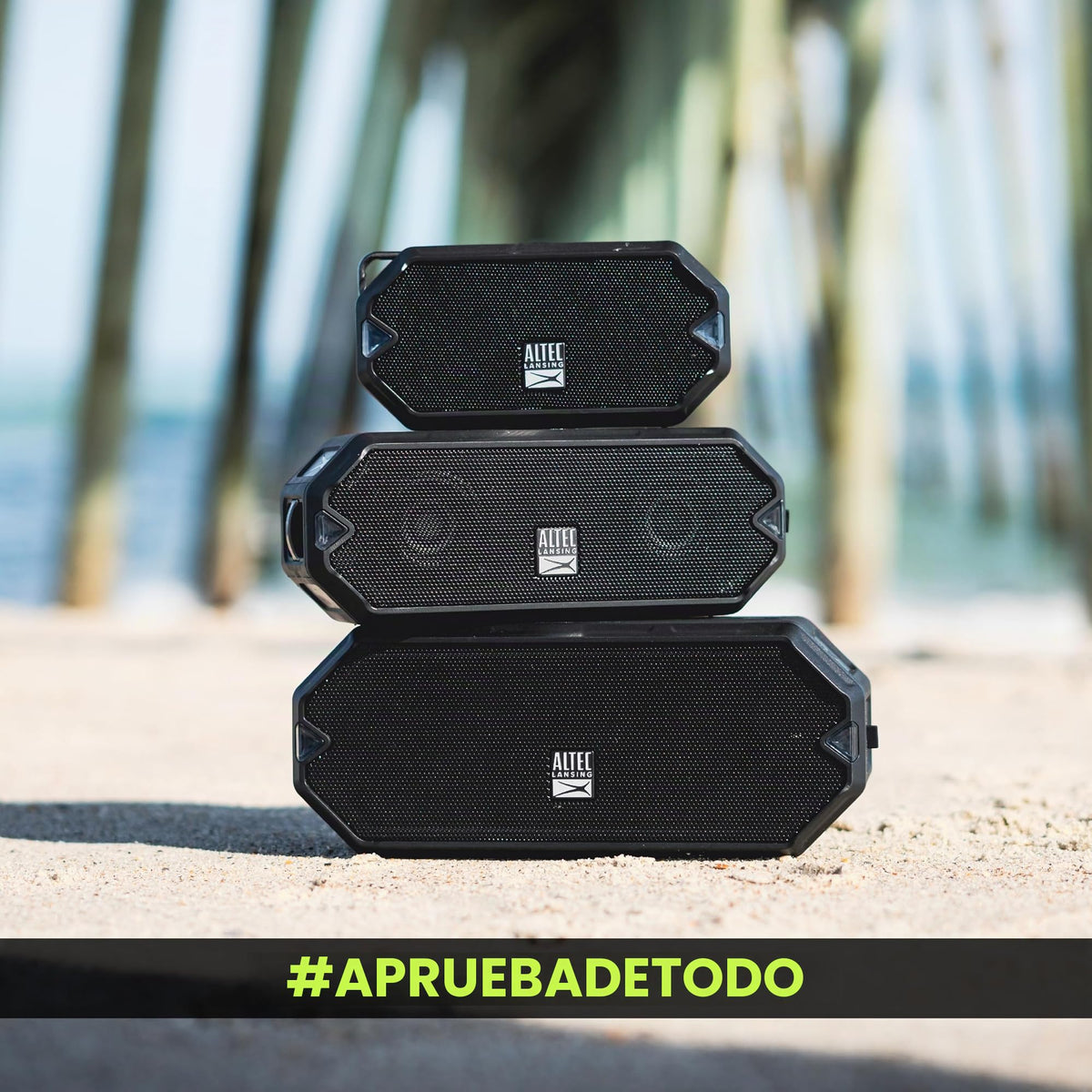 Altavoz Inalámbrico Altec Lansing Negro Recargable e Impermeable IP67 Compacto