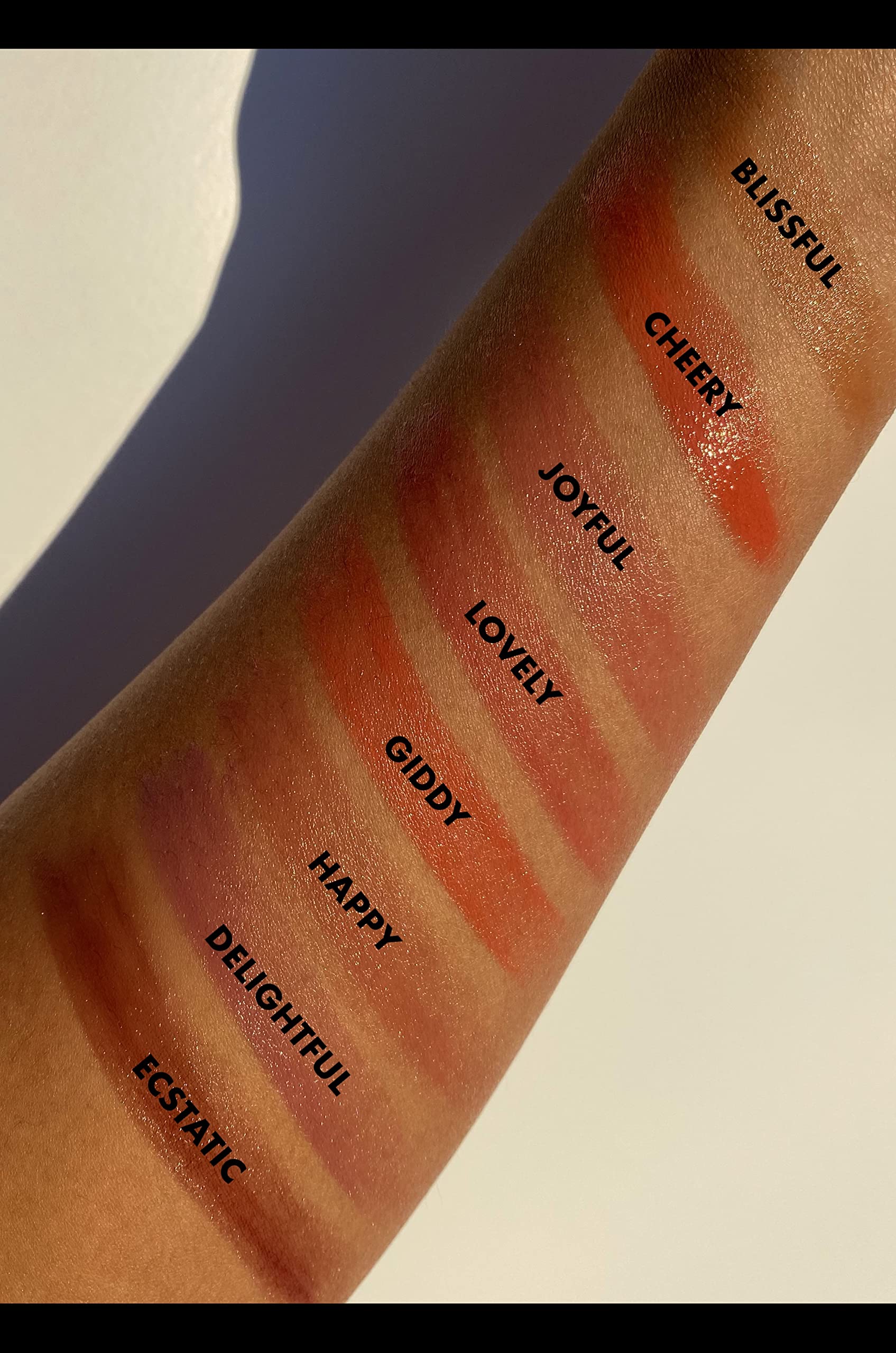 E.L.F. - Hydrating Core Lip Shine, Bálsamo Labial Acondicionador Y Nutritivo, Lápiz Labial Teñido De Color Transparente, Joyful, 0.09 Oz