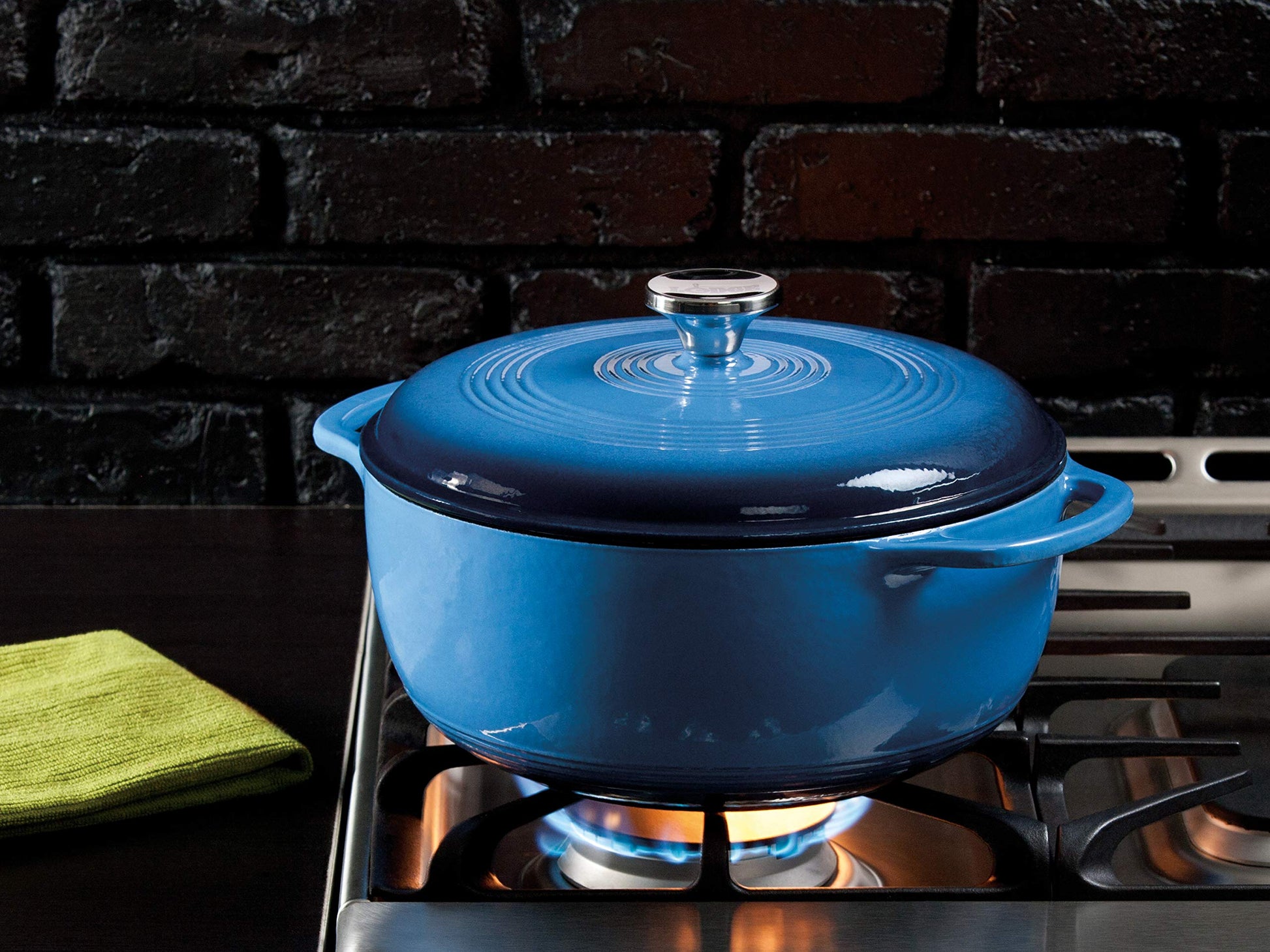 Lodge - Horno holandés de hierro fundido esmaltado Color EC6D33, azul, 6 cuartos de galón