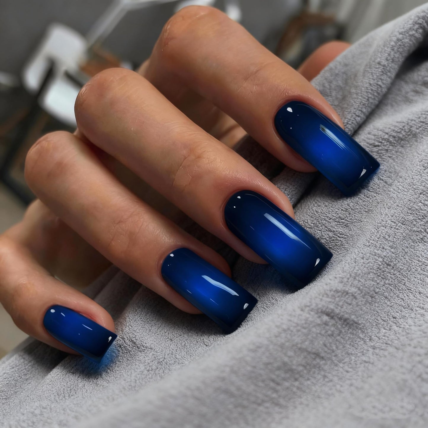 SXVME Uñas postizas largas cuadradas con degradado en azul rubor y negro, uñas postizas francesas oscuras, uñas postizas de gel suave reutilizables de calidad profesional para mujeres (24 unidades)