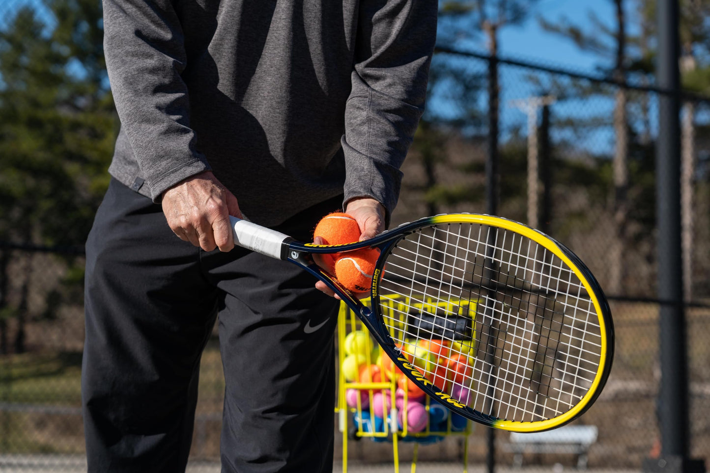 Gamma - Pelotas de Tenis sin presión para práctica y Clases de Tenis, Durabilidad a Largo Plazo y más Rebote Que Las Pelotas de Tenis estándar, Color Naranja, Bolsa de 18 Unidades