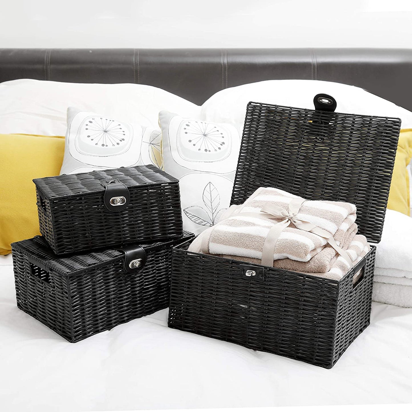 Honygebia - Juego de 3 cestas de almacenamiento de mimbre negro - Cajas decorativas con tapas, cesta tejida con cerradura y asa, organizador para maquillaje, belleza, decoración de baño