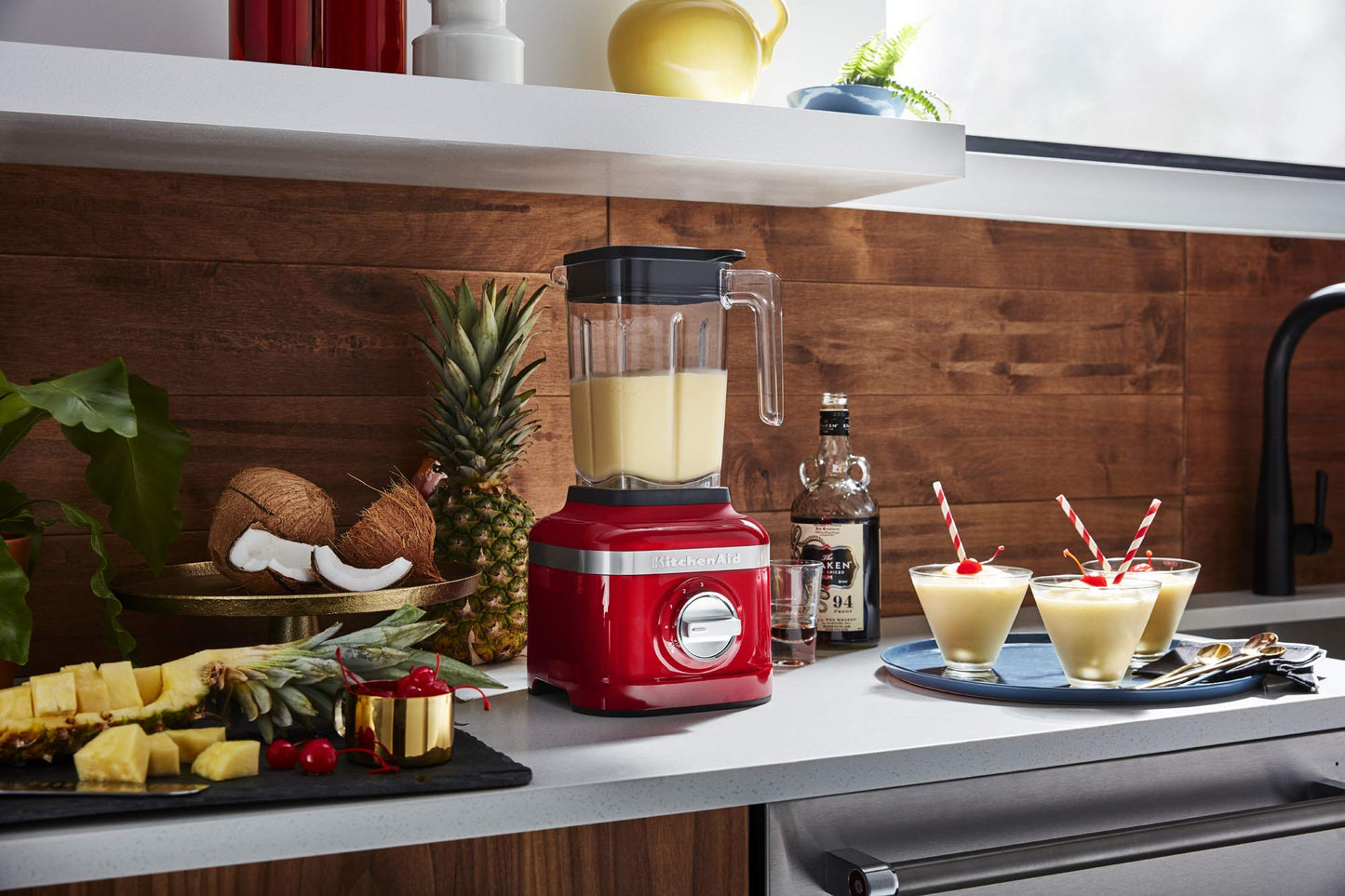 KitchenAid KSB1325PA K150 Licuadora trituradora de hielo de 3 velocidades, 40 onzas, color rojo pasión