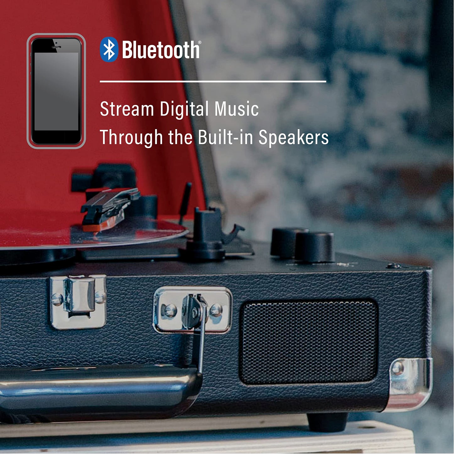 Crosley CR8005F-BK Cruiser Plus - Tocadiscos de Vinilo con Bluetooth de 3 velocidades, Color Negro y Rojo