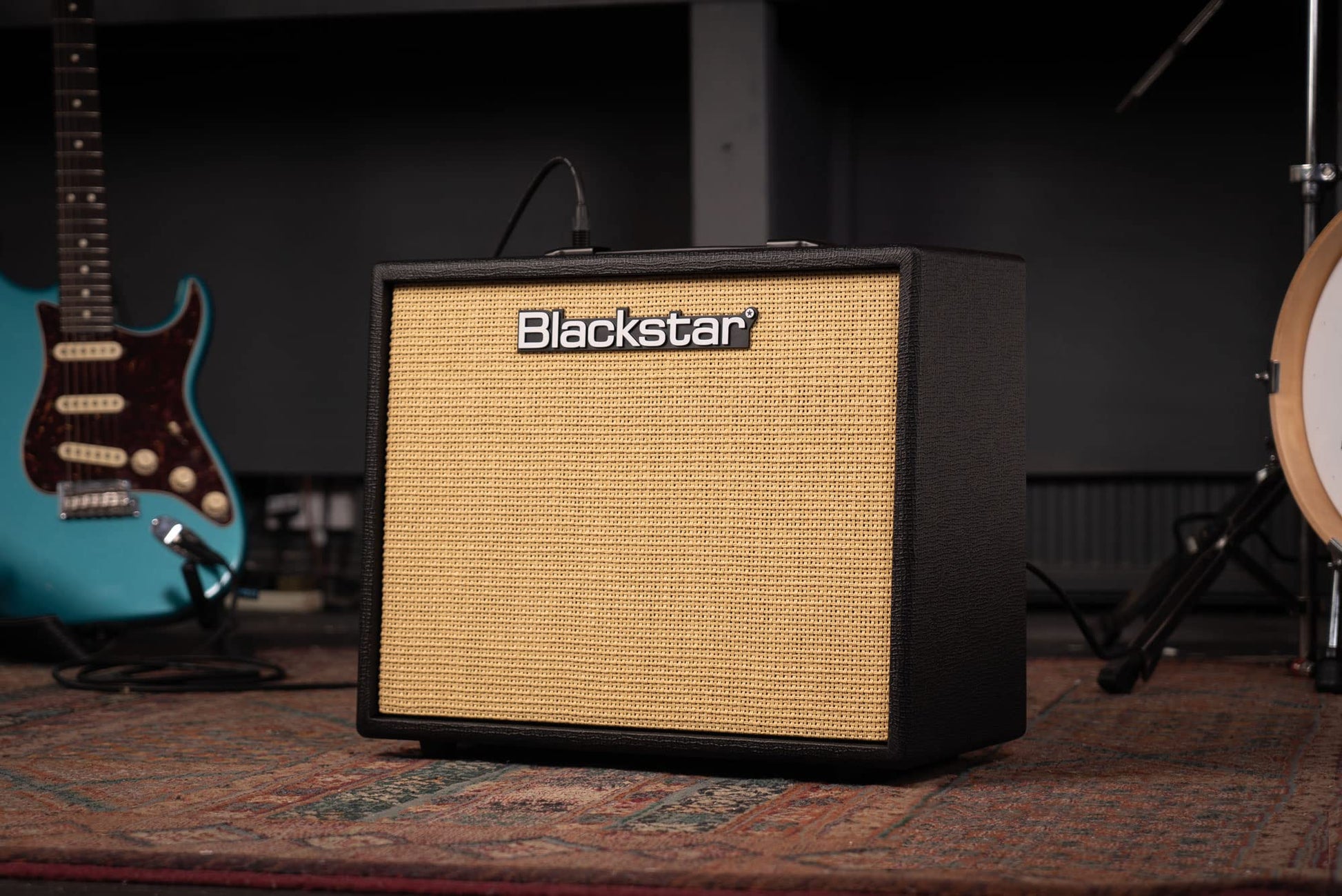 Blackstar Debut 50, 2 Amplificador Combinado de Guitarra, Negro (DEBUT50RBLK)