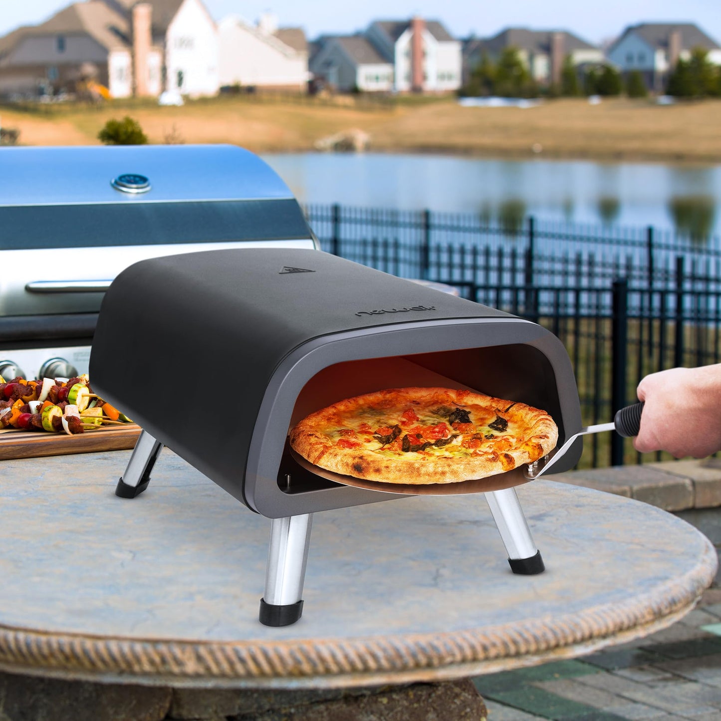 Horno Eléctrico Newair Gris de 12 Pulgadas con Convección 1850 W para Pizza en el Hogar