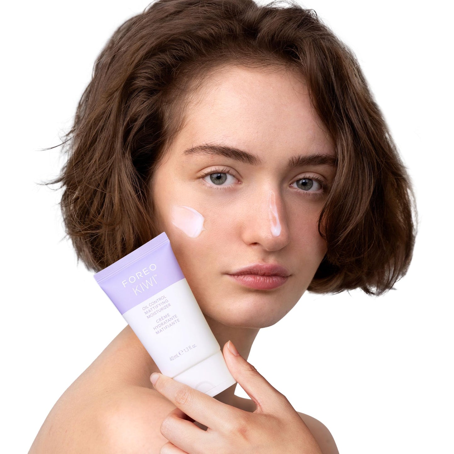 FOREO KIWI Regulador de sebo hidratante y matificante - Cuidado tras herramienta de microdermoabrasión y extractor de puntos negros - Piel grasa con acné - Probado dermatológicamente - Vegano, 40 ml